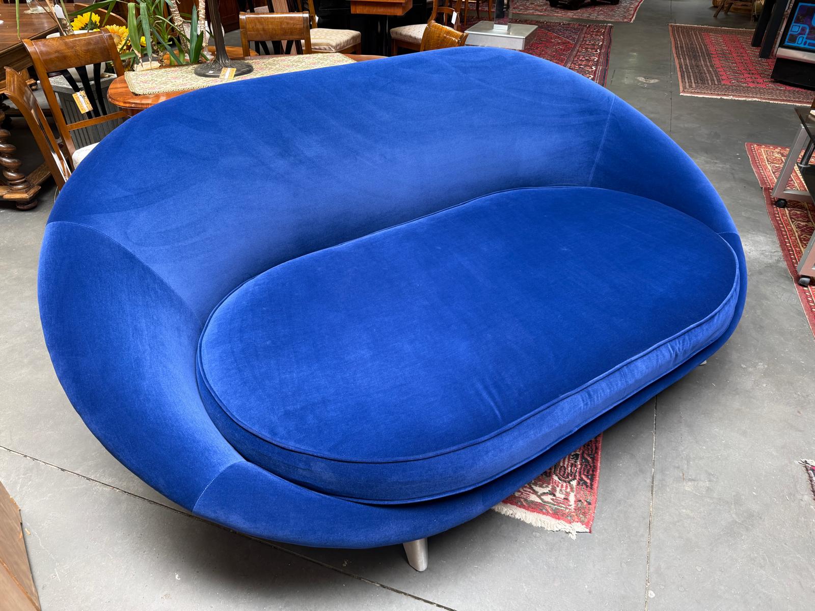Riesen Pool / Ufo Sofa von Bretz Traumzustand BRETZ01