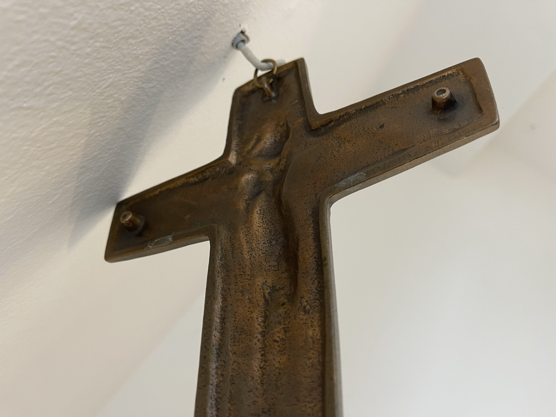 Kreuz Kruzifix Wandkreuz Jesus INRI Messing B1069