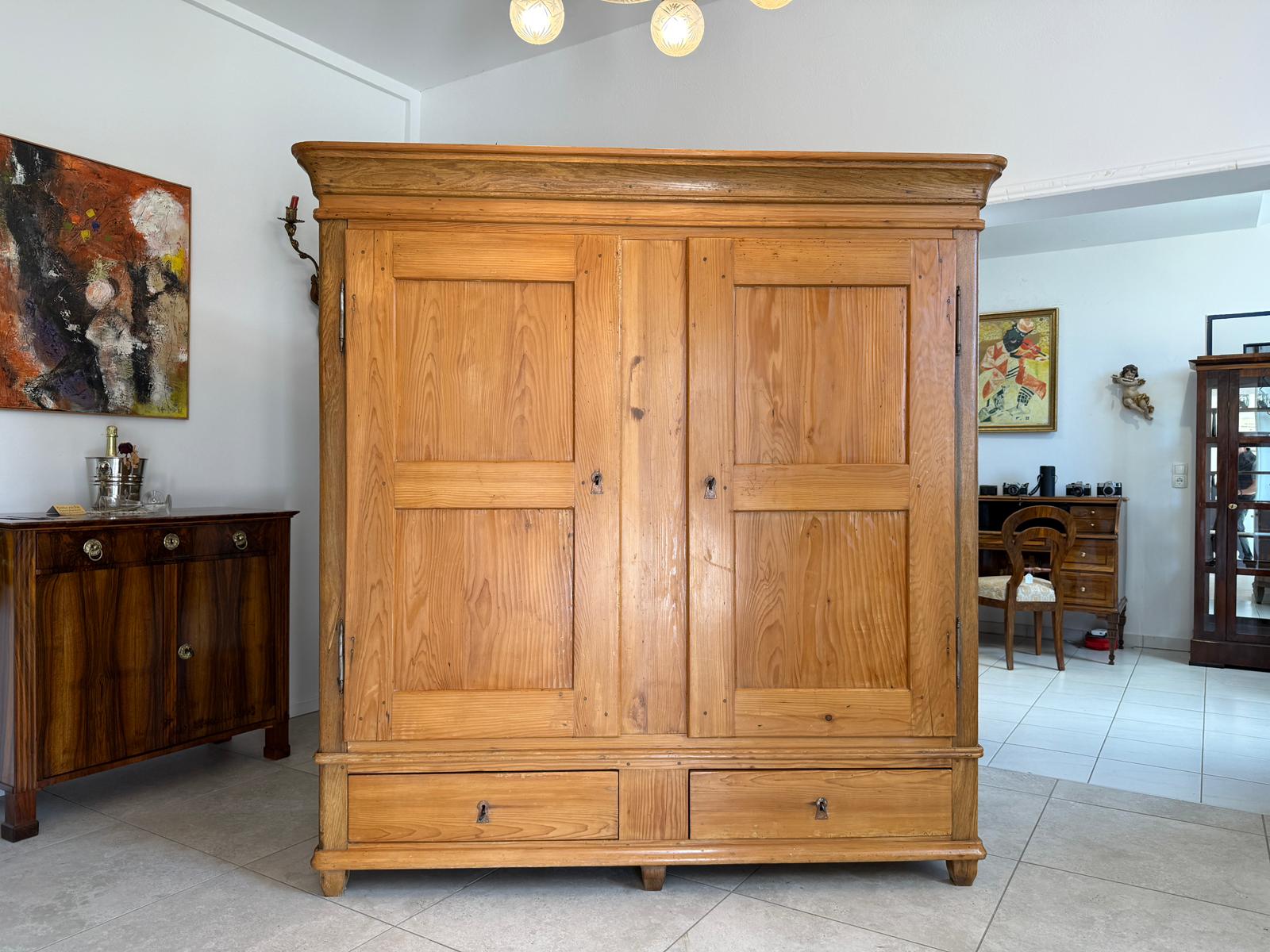 Originaler Bauernschrank Biedermeierschrank Hallenschrank Bauernkasten G2094