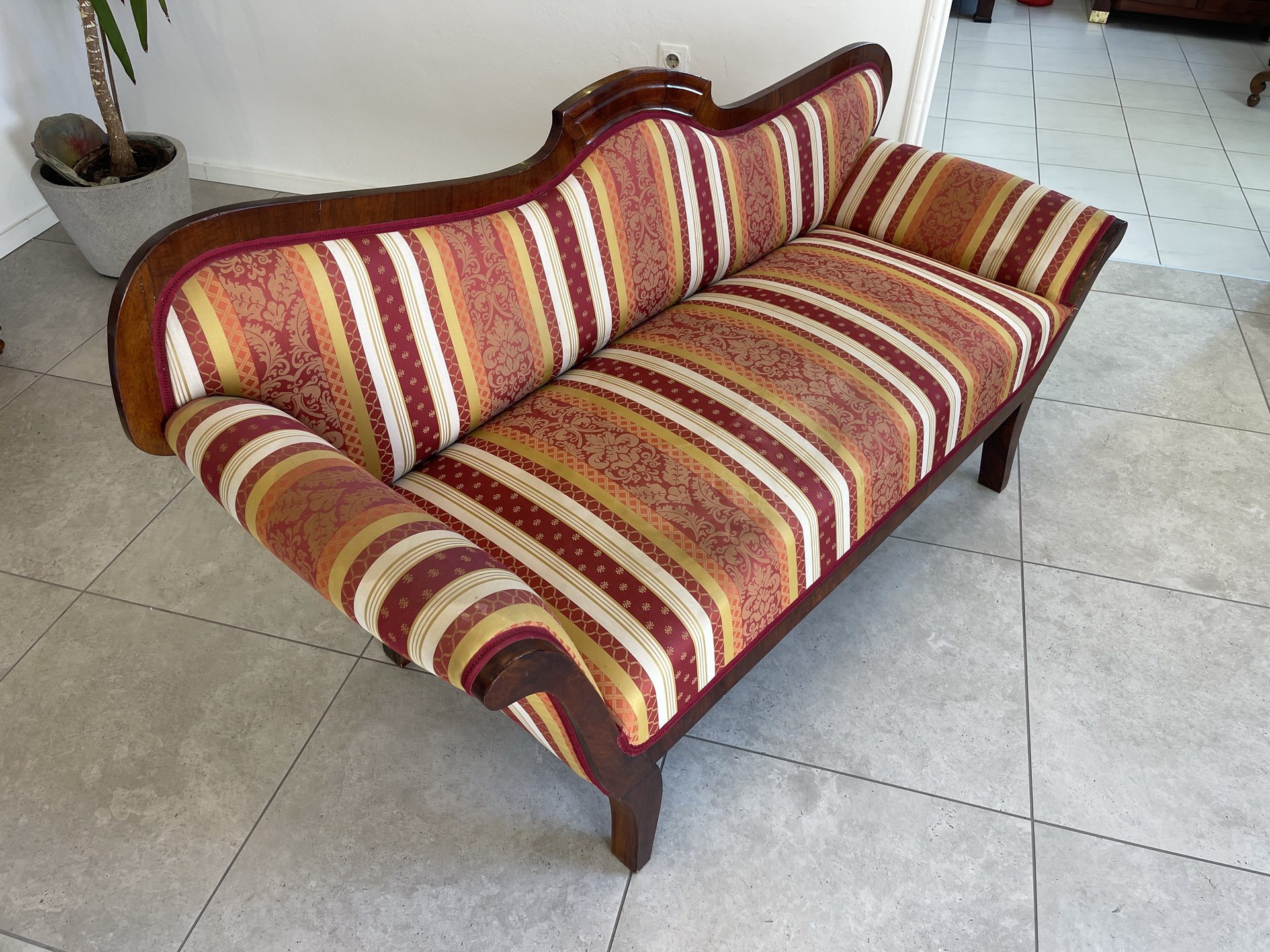 Biedermeier-_23 Biedermeier Sofa Diwan Couch Chaiselongue Antik 1850 Nuss Holz A4134