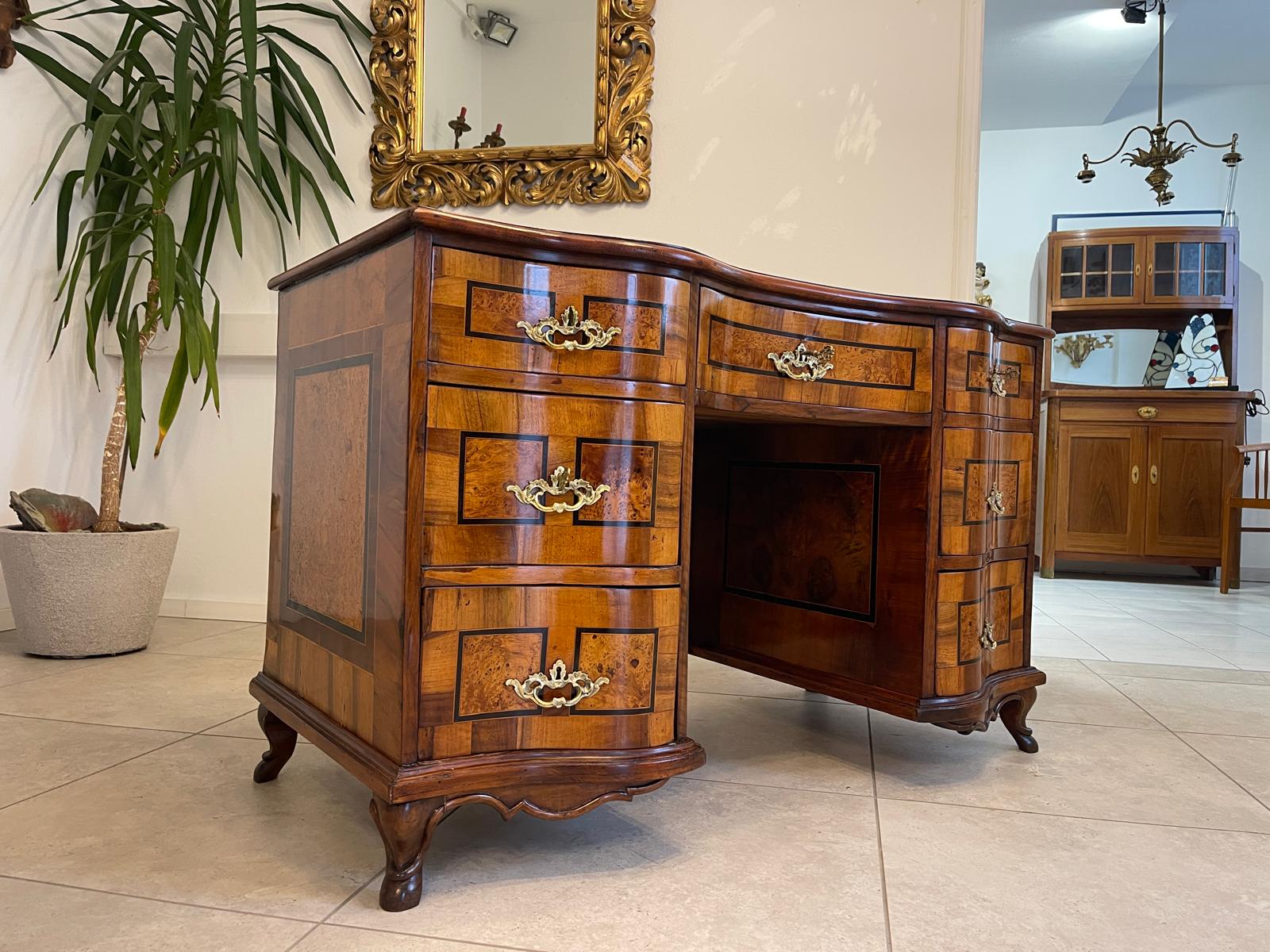 Restaurierter Barock Sekretär Damenschreibtisch Antiquität G1065