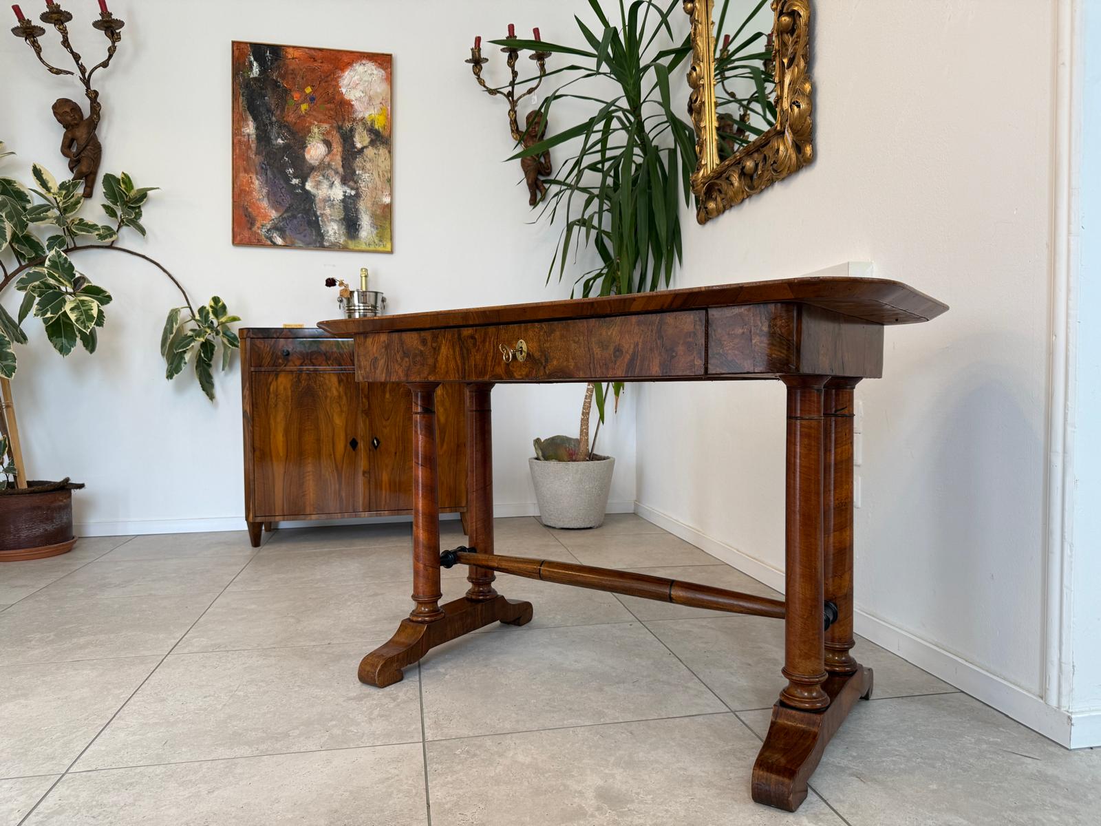 SALE Originaler Biedermeier Tisch Beistelltisch Dannhauser Tisch G1881