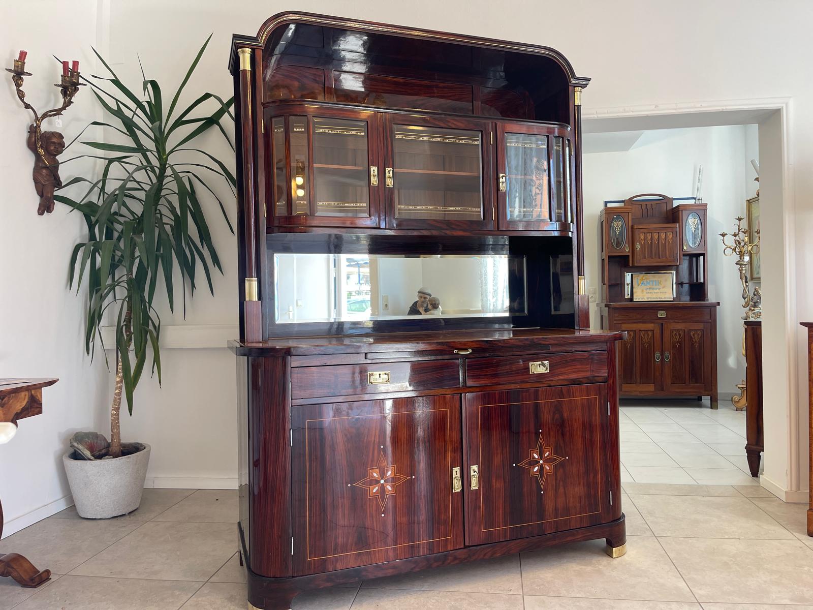 Sale Restauriertes Jugendstil Designerbuffet Aufsatzbuffet Bücherschrank G1376