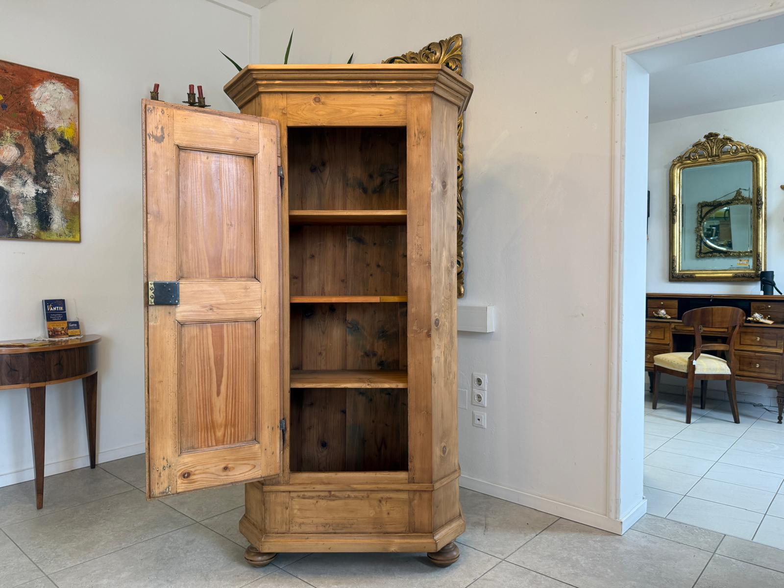 Restaurierter 1 türiger Bauernschrank Barocker Naturholzschrank Weichholz Antik D1020