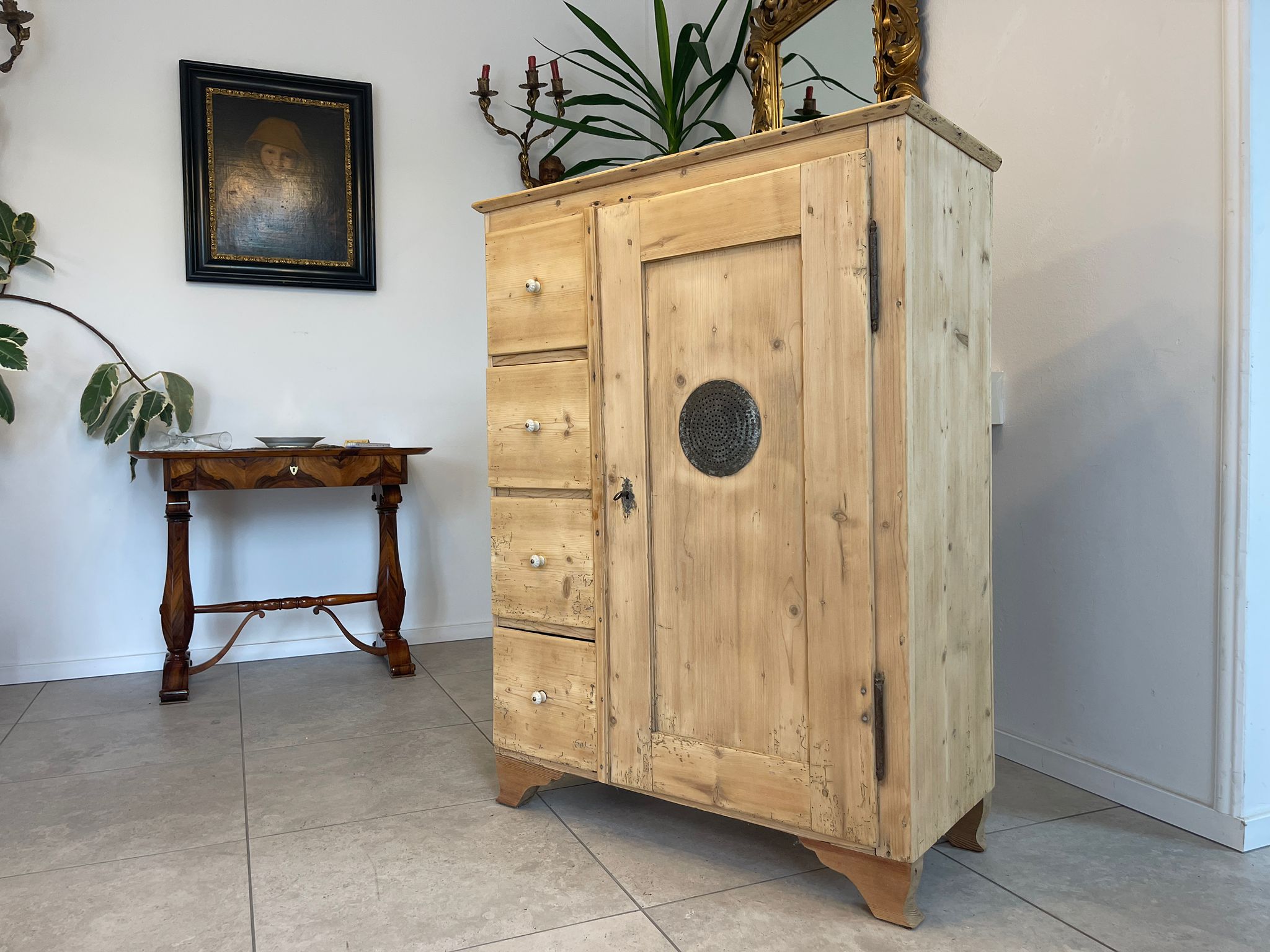 Brotschrank Almerschrank Speiskasten Bauernkasten Naturholzschrank G1611