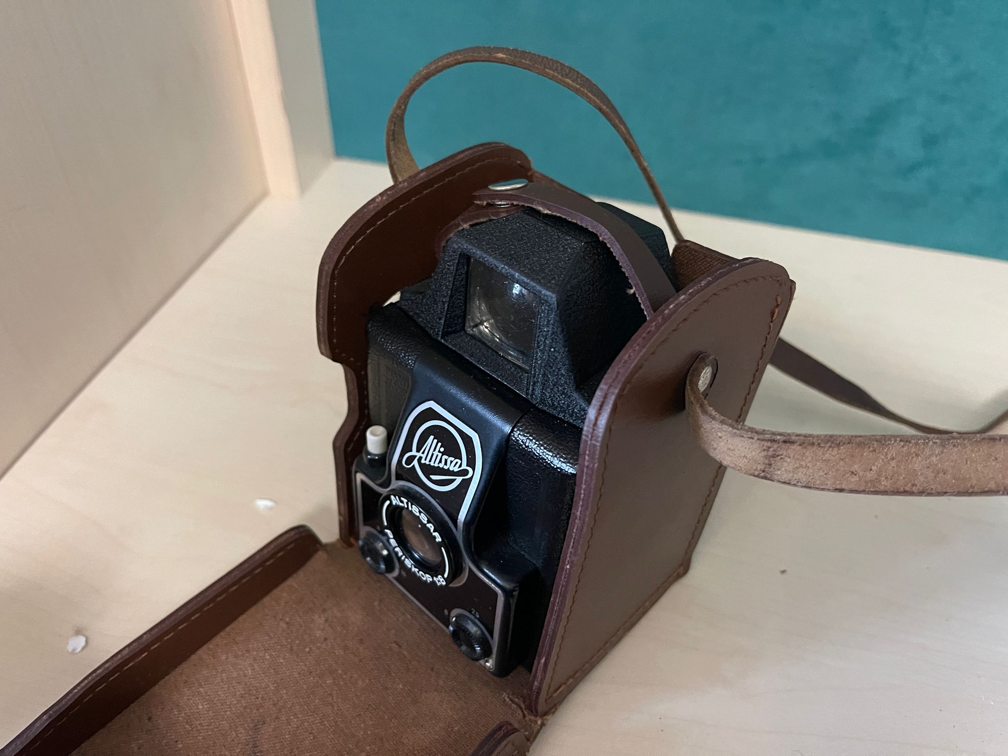 Altissa Altissar Periskop f:8 – DDR-Boxkamera mit Originaltasche Foto6