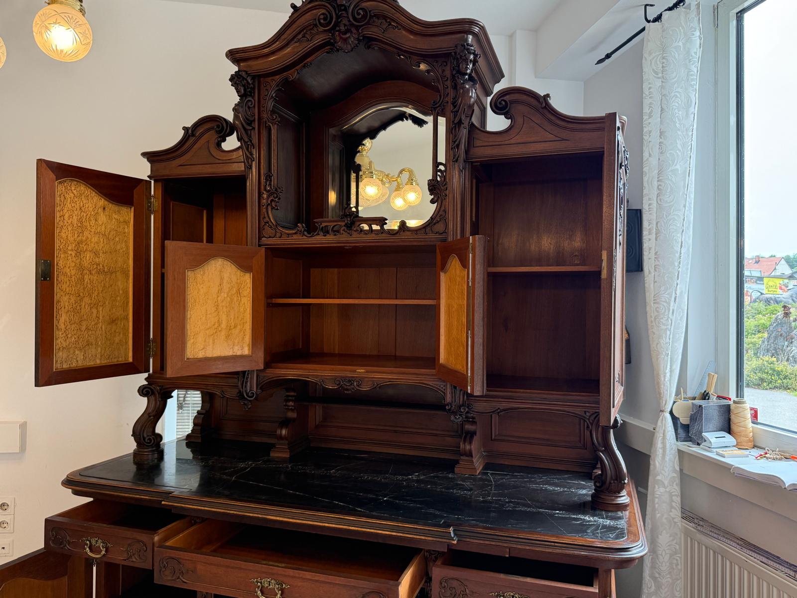 Figurales Pfeiferlbarock Aufsatzbuffet Altarschrank Aufsatzschrank / Buffet – D2658