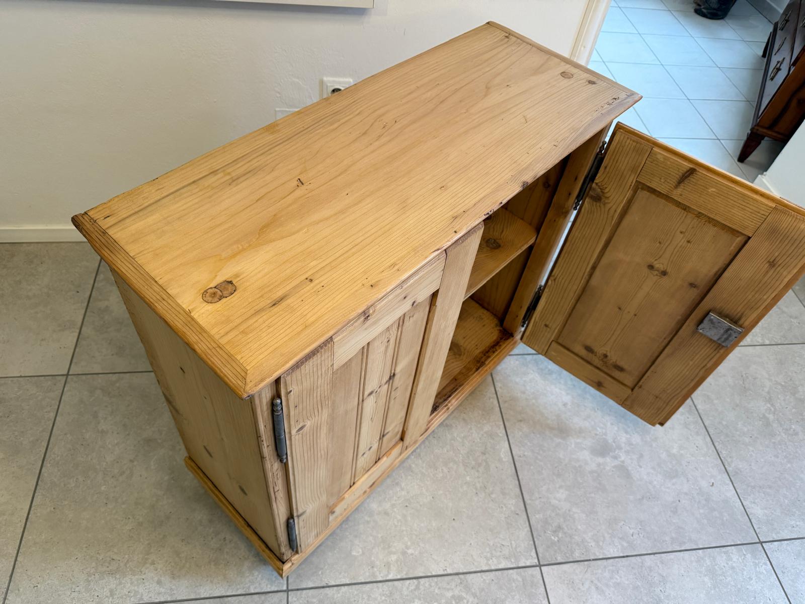 Bäuerliche Anrichte Sideboard Kommode Original Fichtenholz Weichholz G2297