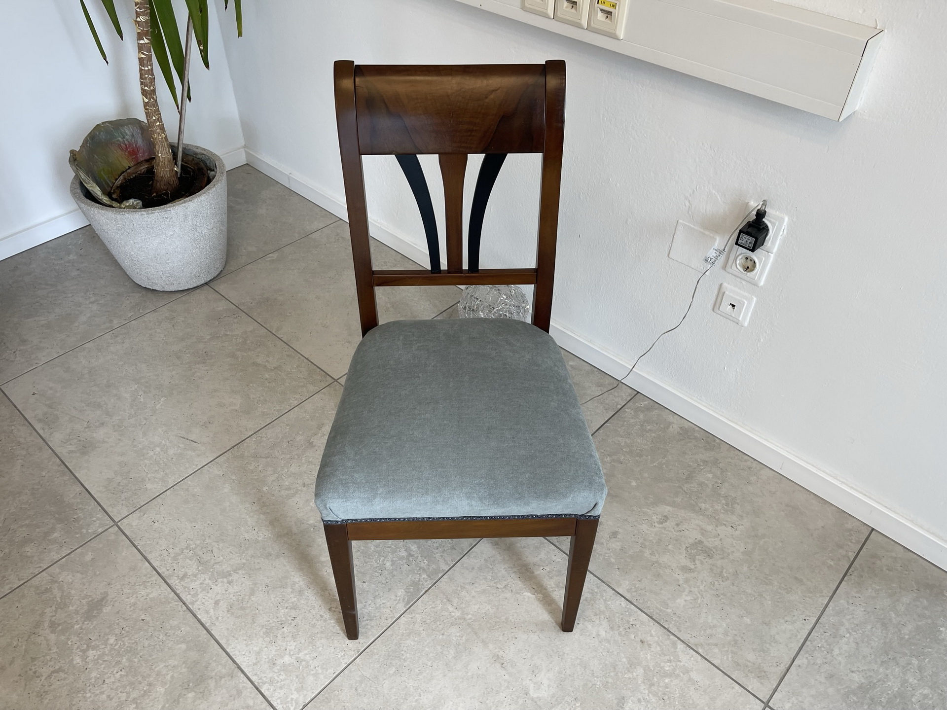 Biedermeier-Barock_38_1 Biedermeier Sessel Nussholz Schaufelsessel B1373