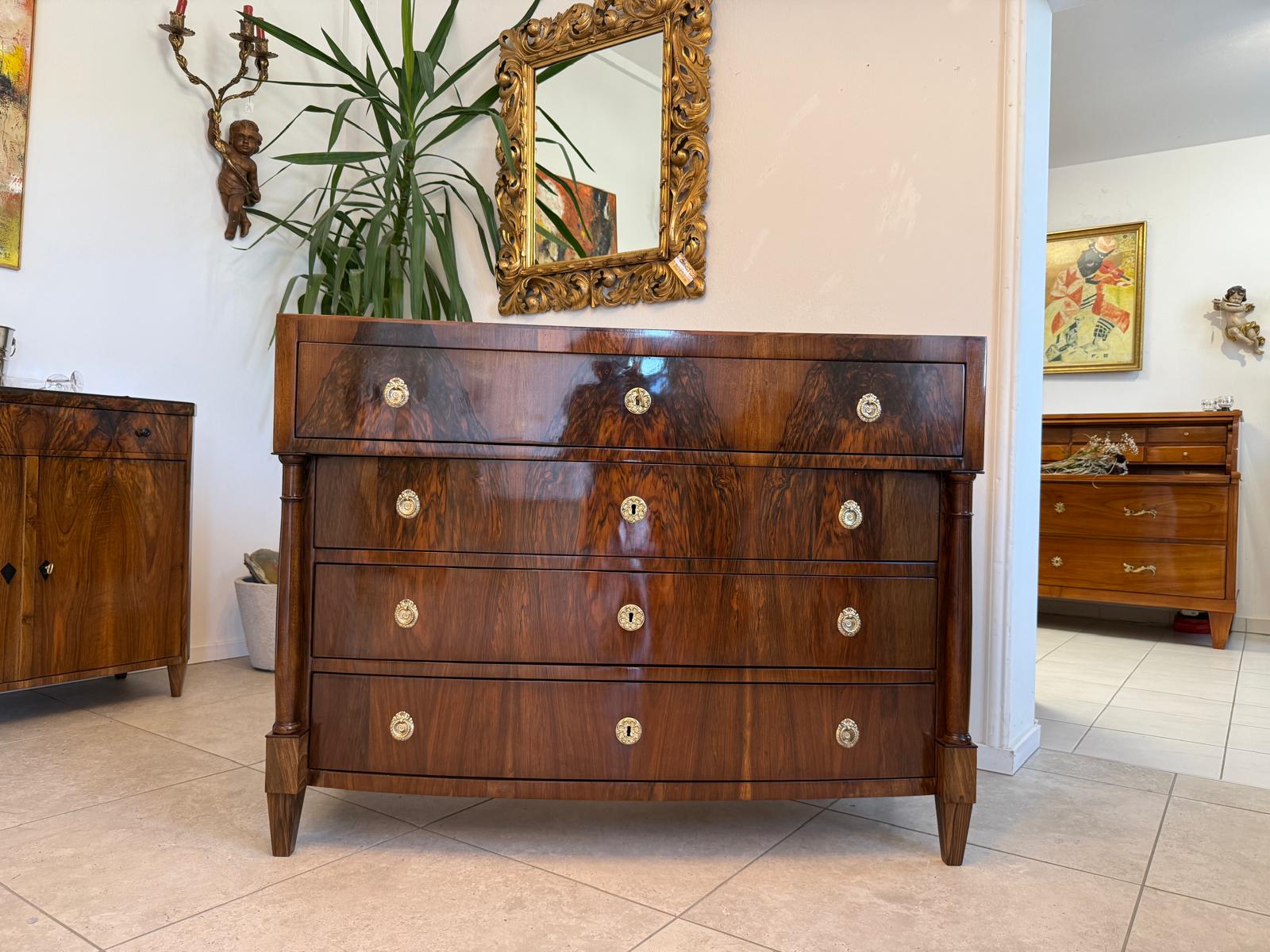 Restaurierte Biedermeier Schreibkommode Nussholz Antiquität G1967