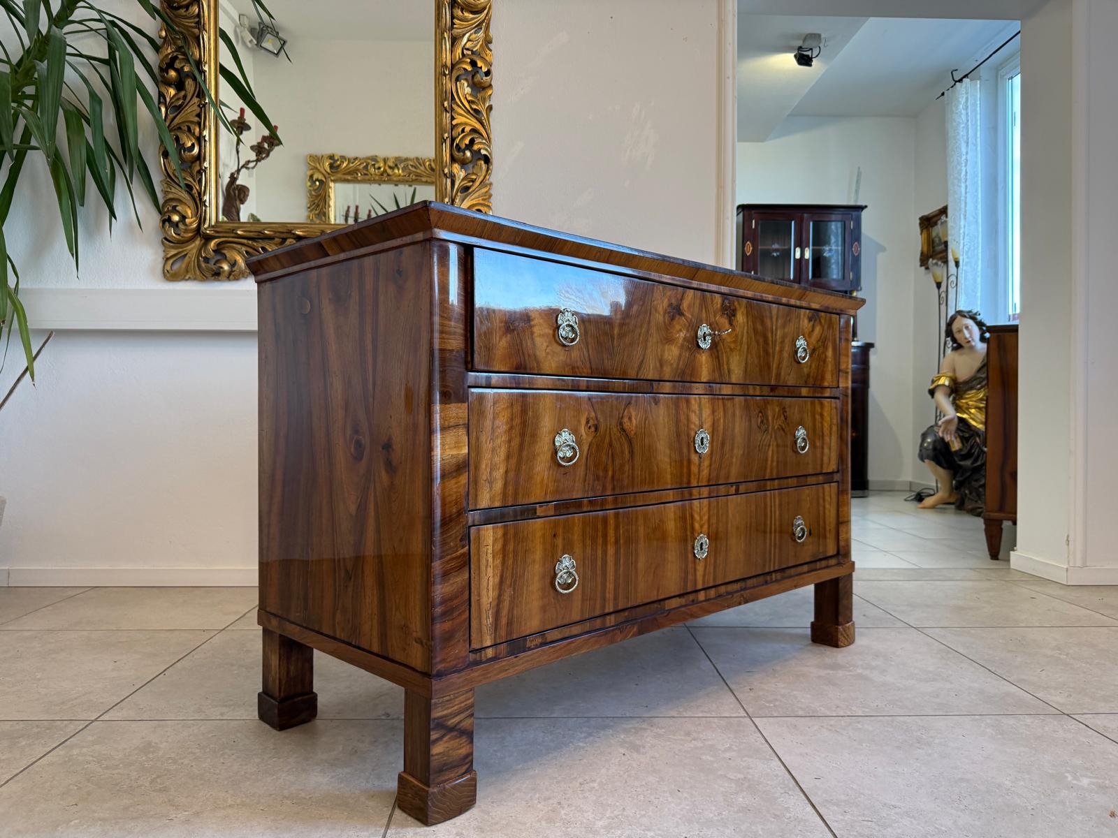 Restaurierte Biedermeier Kommode 3 Ladenkommode Nussholz Antiquität D1173