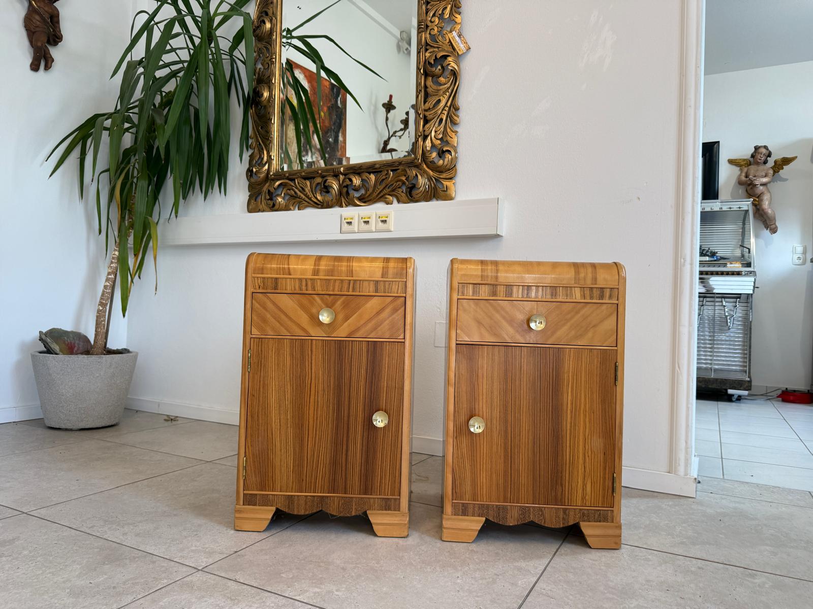 Art-Déco-Stil 2 x Nachtkasterl Schrankerl Nachtkasterl D2581