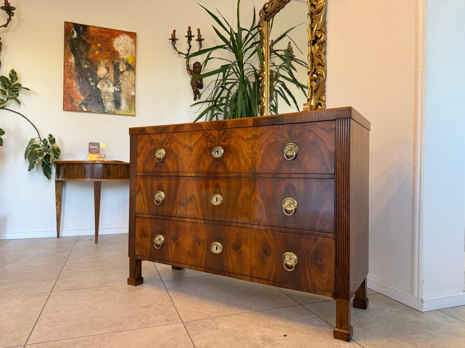 Sale Restaurierte Biedermeier Kommode Nussholz Antiquität 1840 G2161