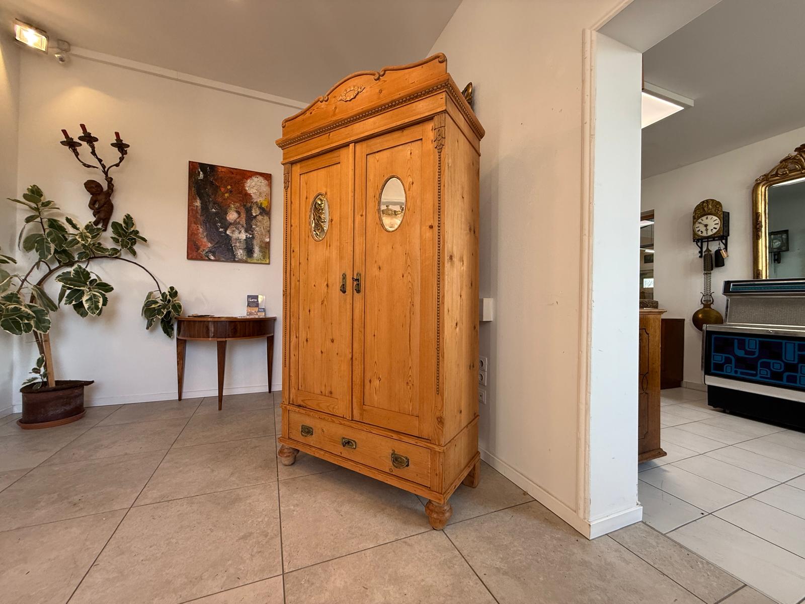 Steirischer Bauernschrank Jugendstil Schrank Spiegelschrank G1050