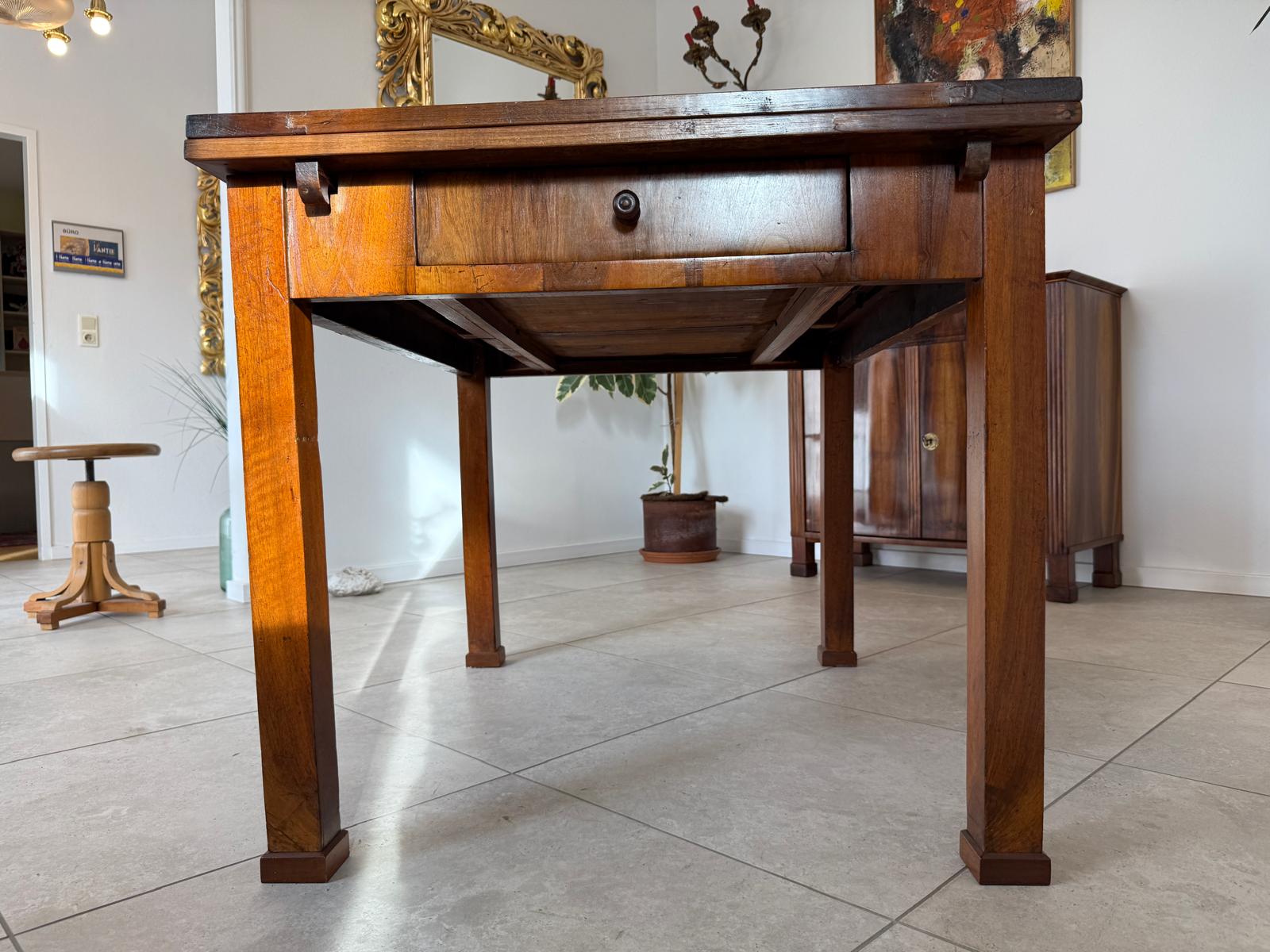 Biedermeier Auszugtisch Speisetisch Tisch Nussholz G2109