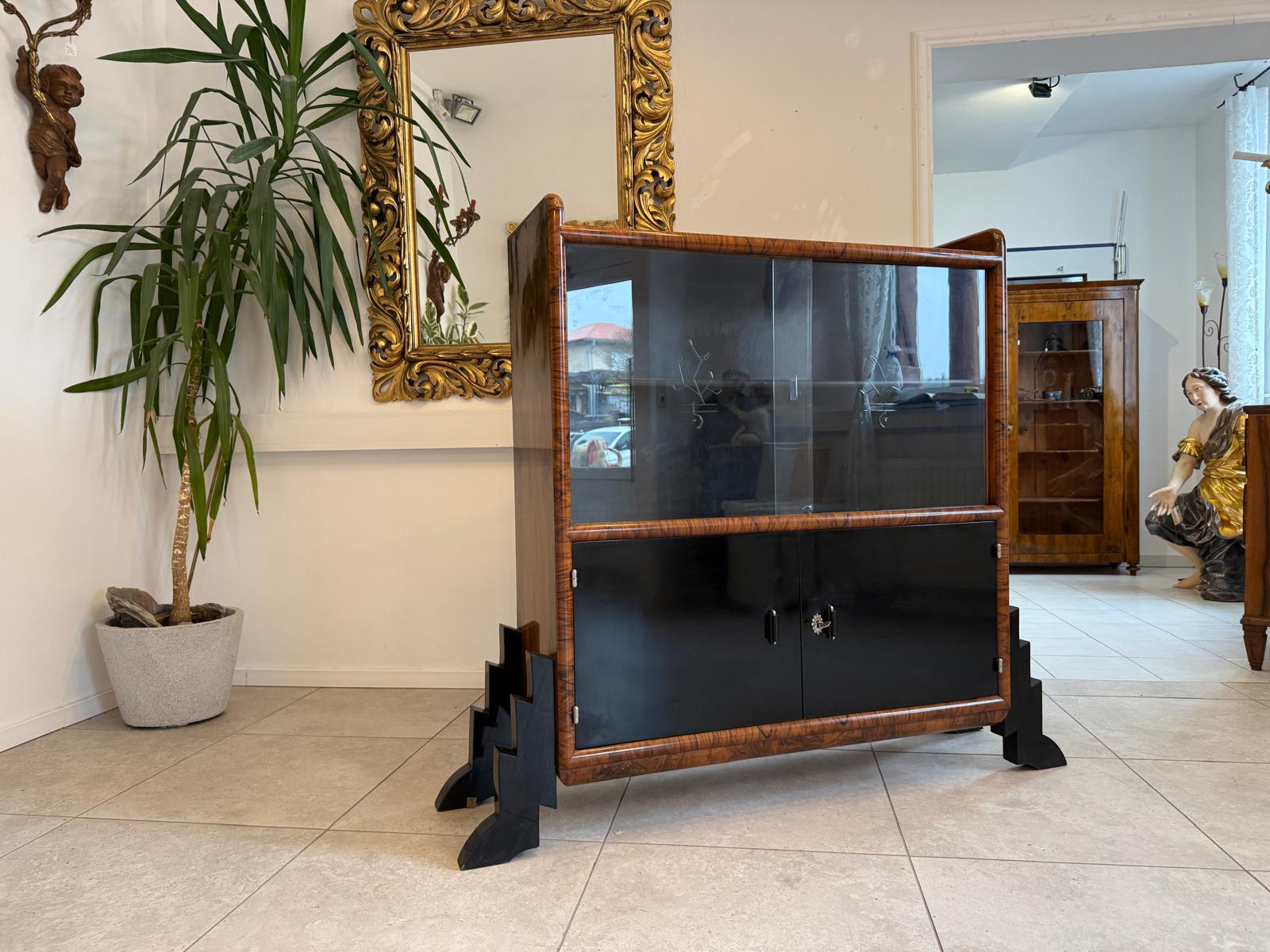 Altrestaurierte Art Deco Vitrine Glasschrank Bücherschrank G2272