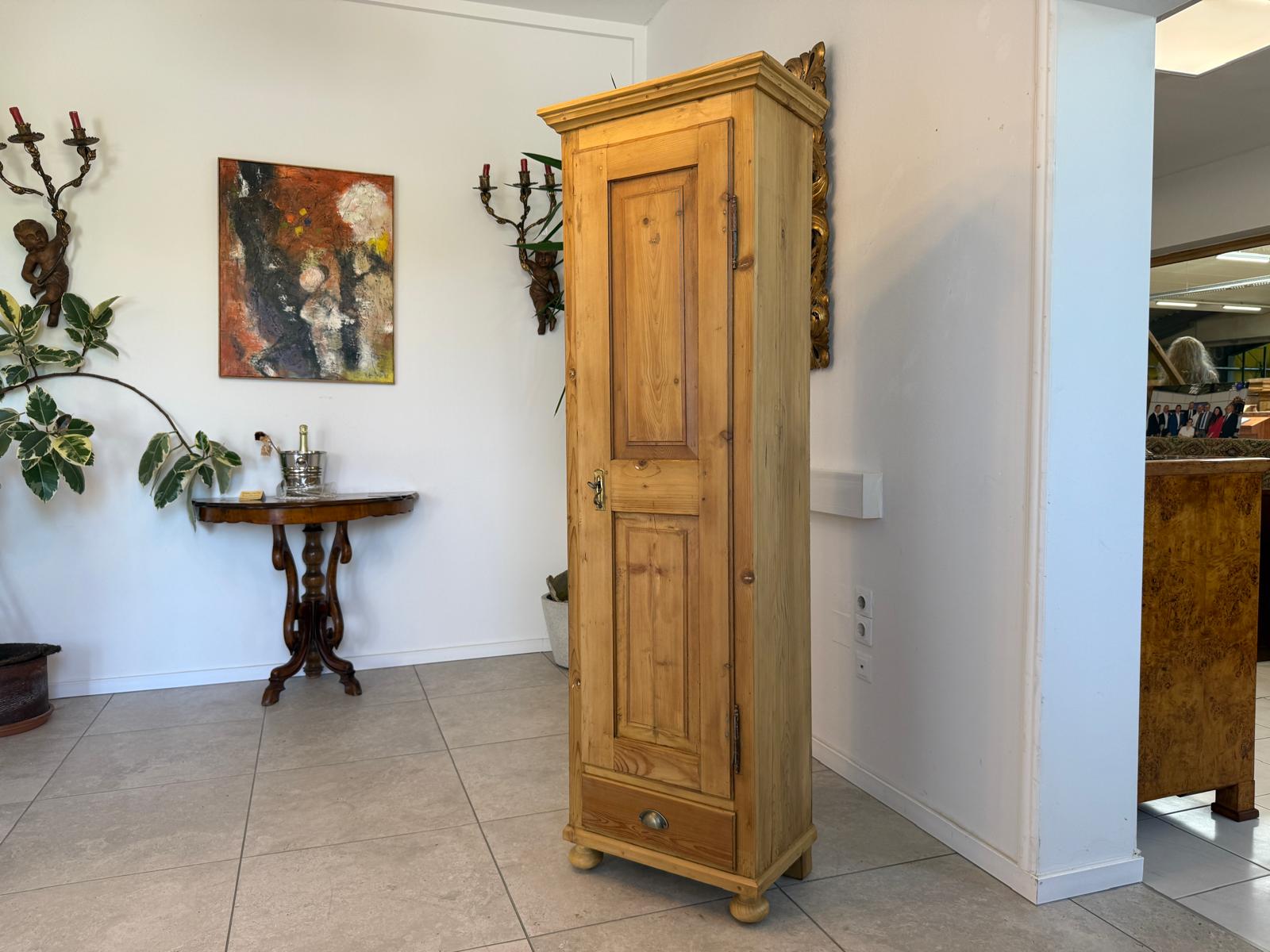 Originaler restaurierter Jugendstil Bauernschrank Naturholzschrank G1786