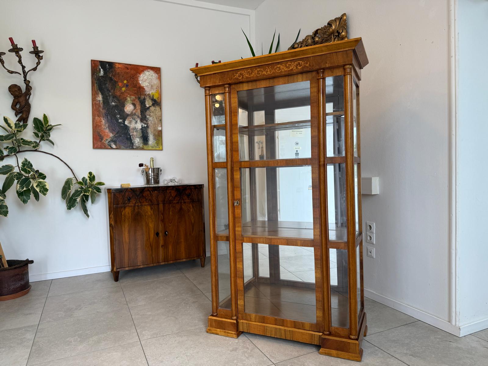 Vitrine im Biedermeier Stil Bücherschrank Glasschrank Edel G1884