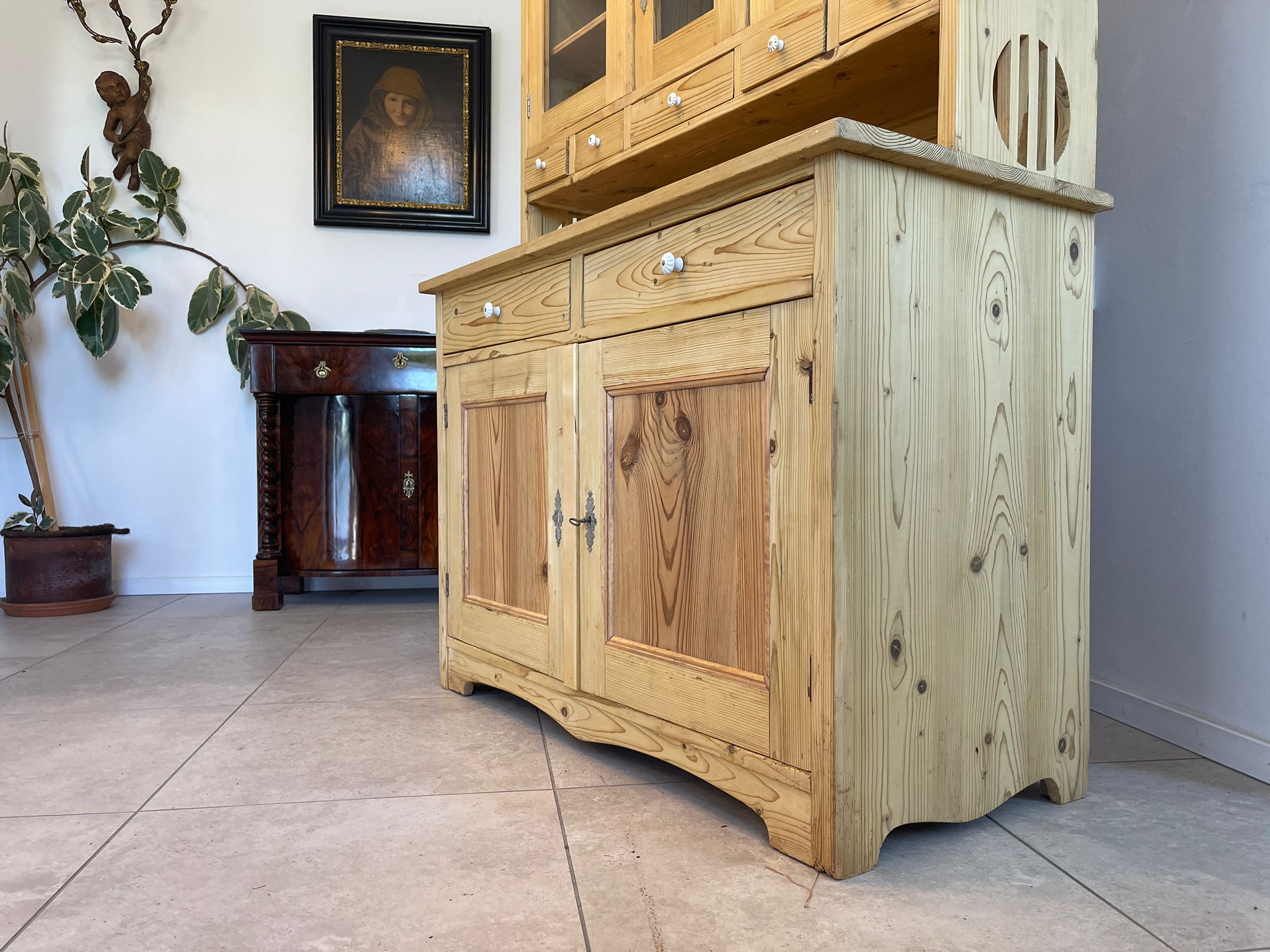 f43df24b-6f2c-4e17-b837-cae96b75318a Jugendstil Küchenbuffet Küchenschrank Küchenkredenz A4899