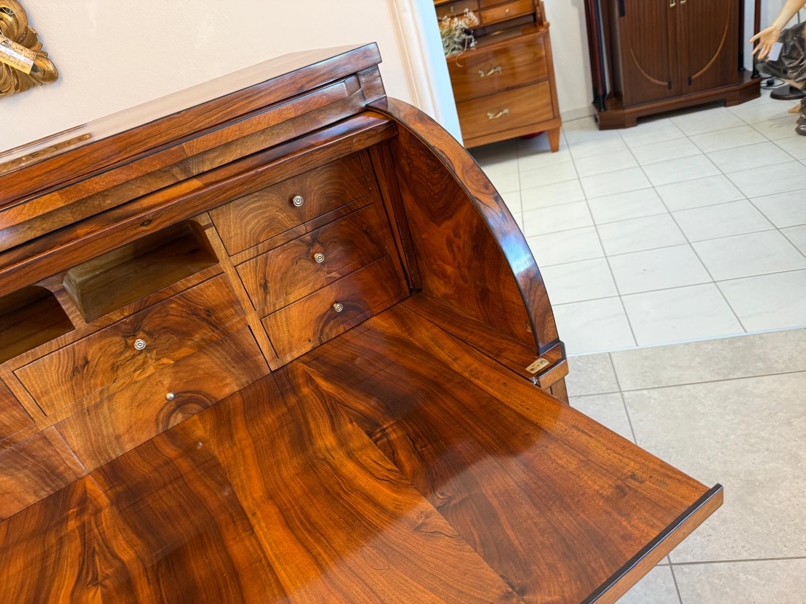 Sale Restaurierter Biedermeier Sekretär Schreibpult Nussholz G1968