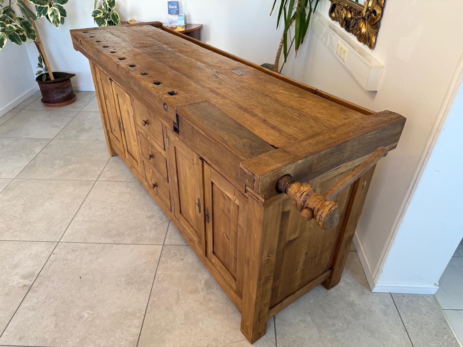 Urige Hobelbank Werkbank Pult Tresen Ladenschrank G2180