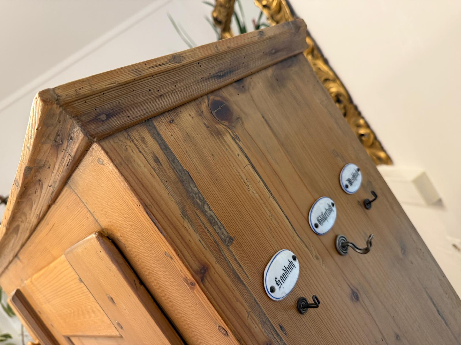 Uriger Biedermeier Brotschrank Almerschrank Speiskasten Bauernkasten G2328