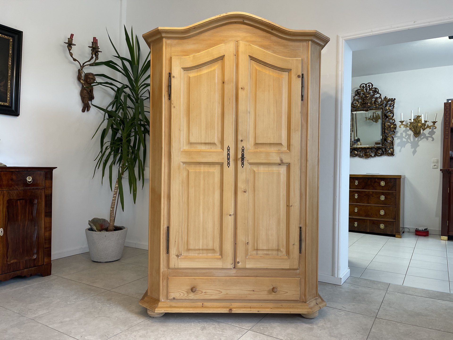Bauernschrank Landhausschrank Barockstil Schrank B1856