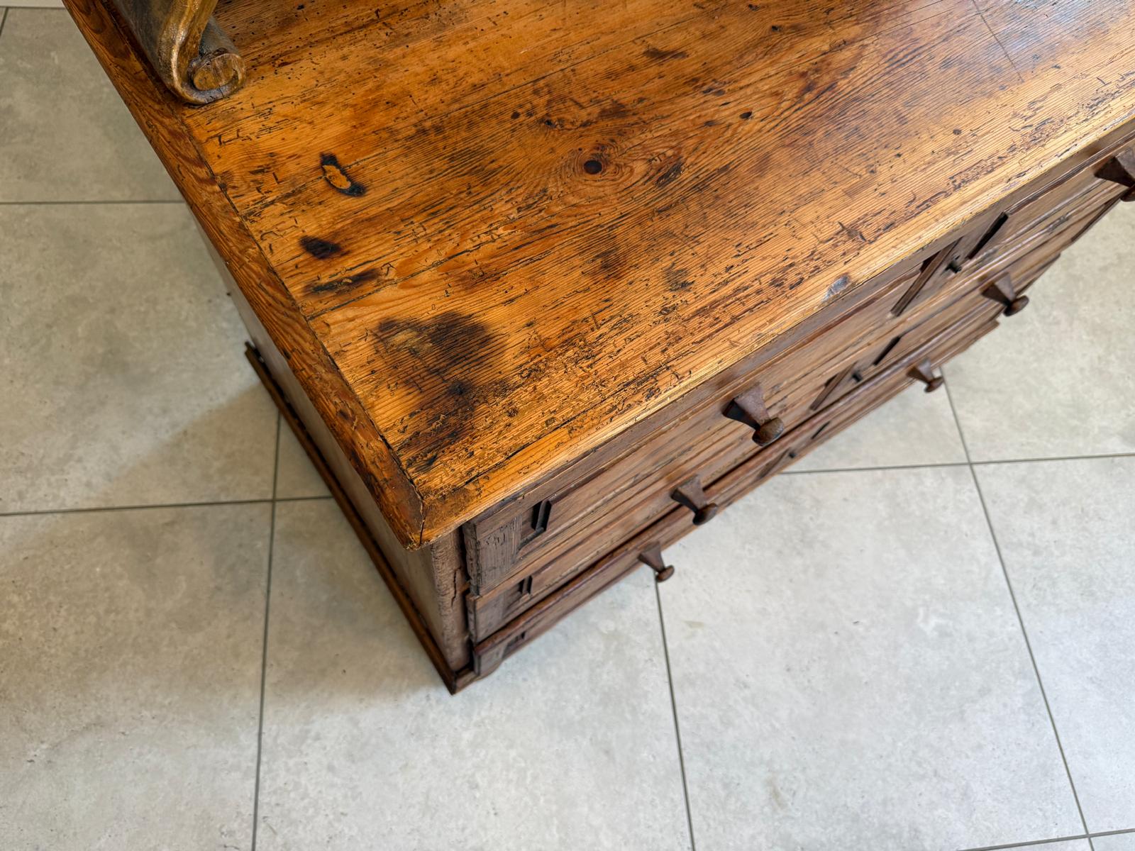 Bäuerlicher Bücherschrank Vitrine Bauernvitrine Bauernschrank Naturholz D2323