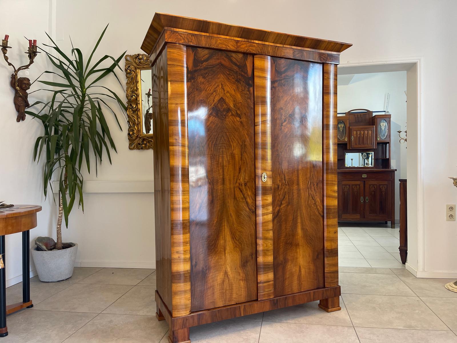 SALE Restaurierter Biedermeier Schrank Kleiderkasten Hallenschrank Antiquität G1319