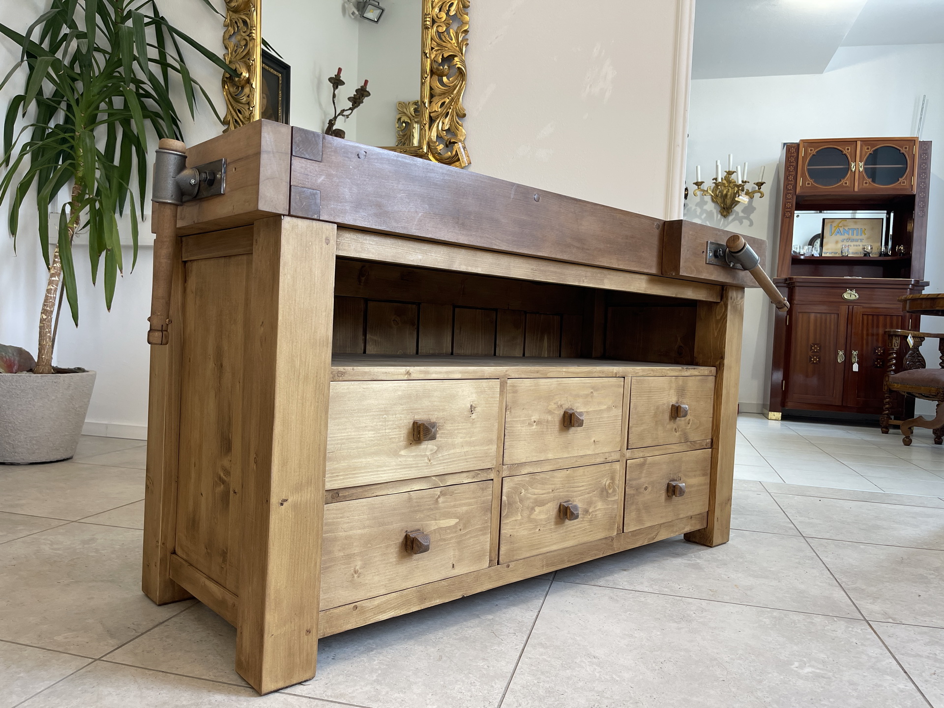 Barock-Biedermeier-08 Schmale Hobelbank,Werkbank Werktisch Anrichte A4183