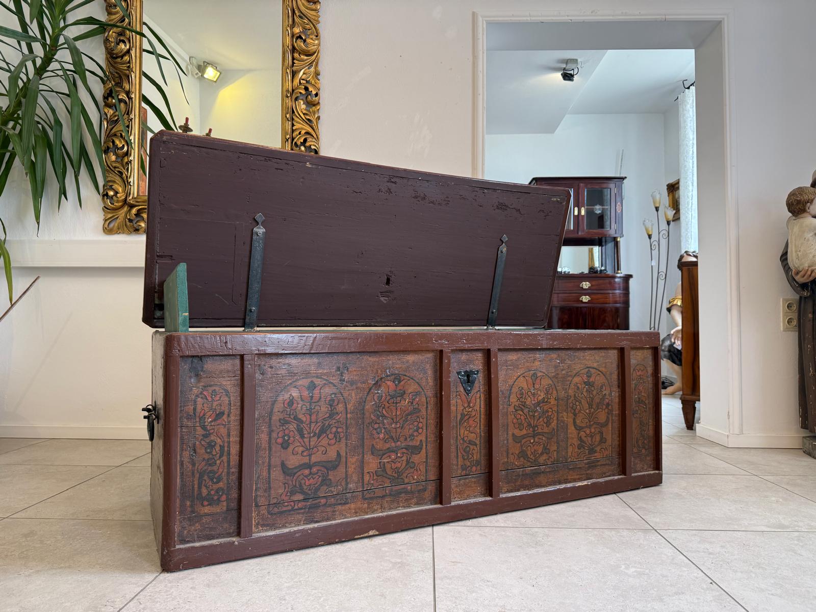 Truhe Landhaustruhe Bauerntruhe Biedermeier Truhe Handbemalt D2319