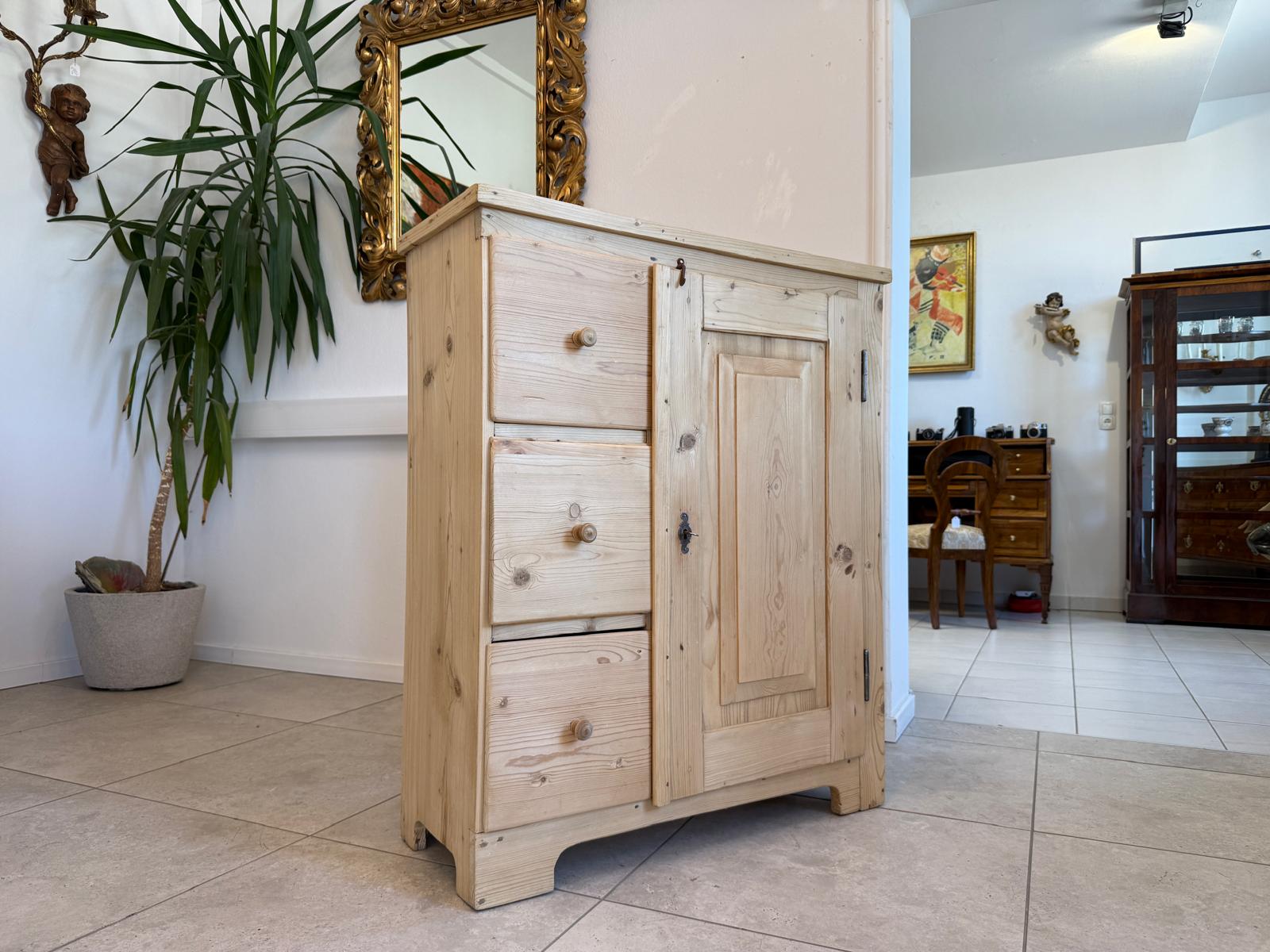 Alter Biedermeier Brotschrank Almerschrank Vorratskasten Bauernschrank Kasten G2093