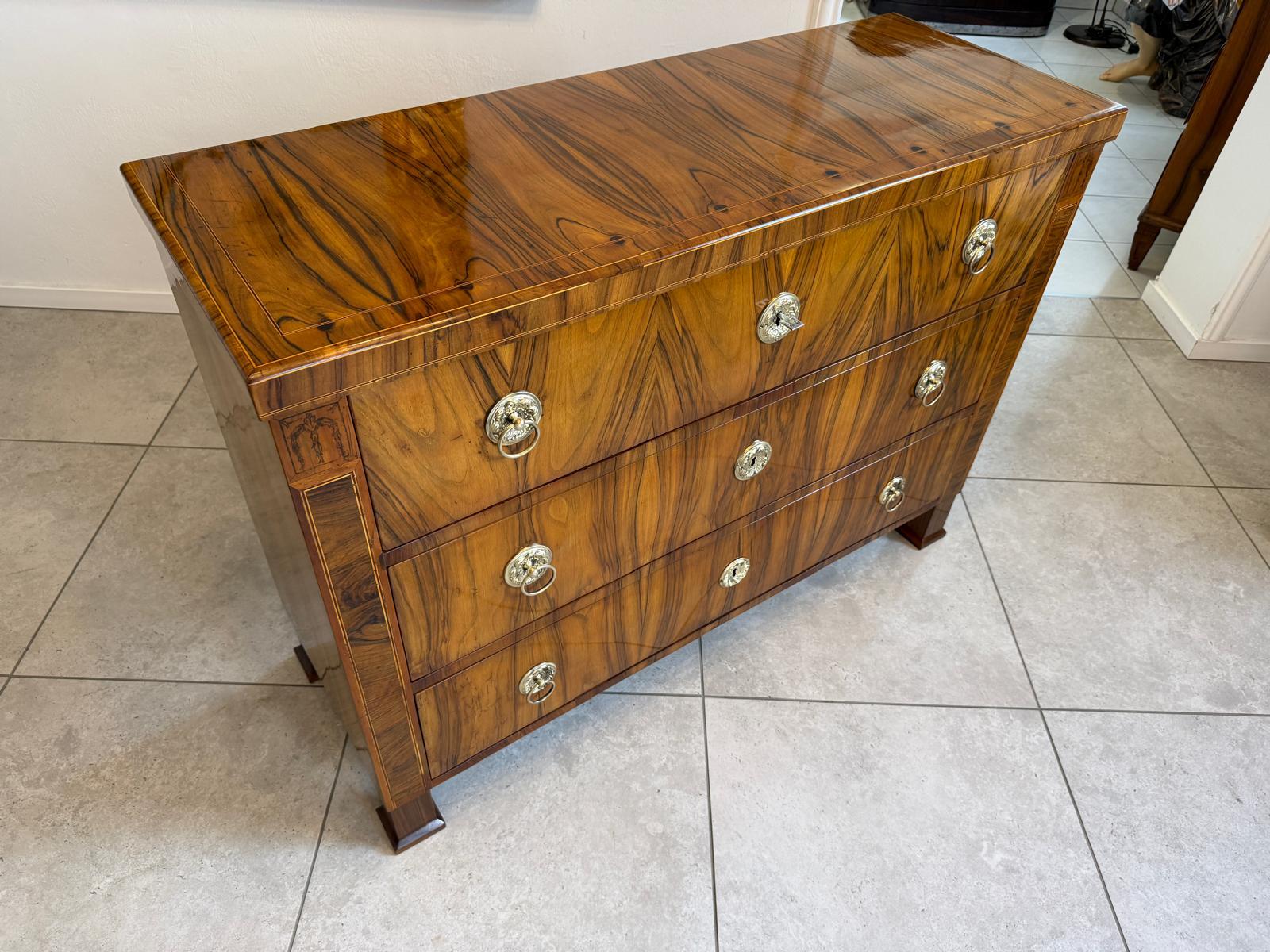 Biedermeier Kommode 3 Ladenkommode Nussholz Antiquität Restauriert D2292