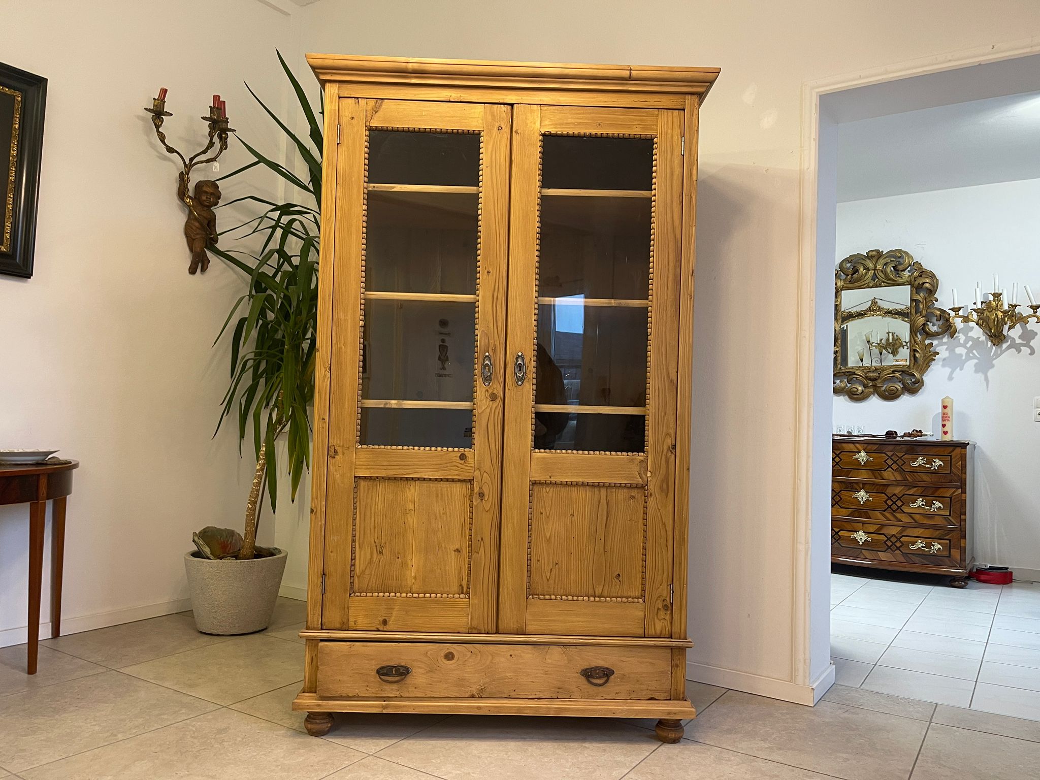 Bäuerliche Vitrine Bauernvitrine Bauernschrank Naturholz Bücherschrank Bauernmöbel A5130