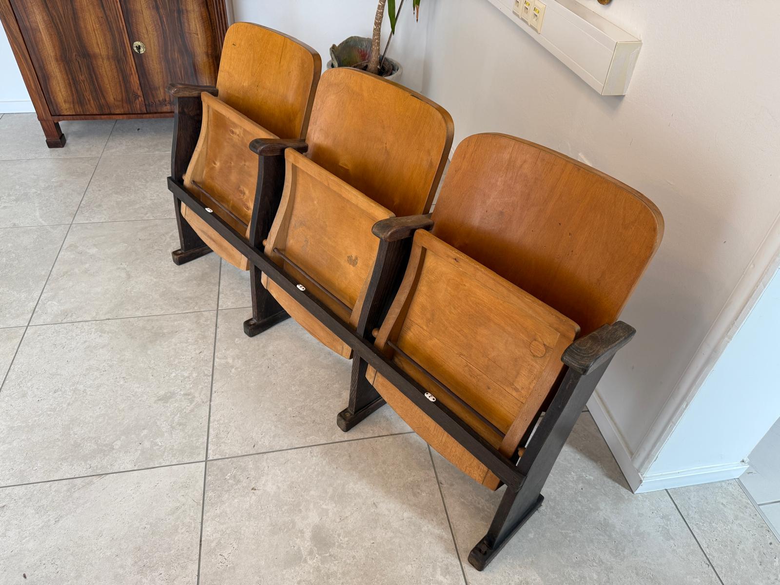 Originale Kinosessel 3er Sitz Klappstuhl Stuhl Sitzgruppe G2130