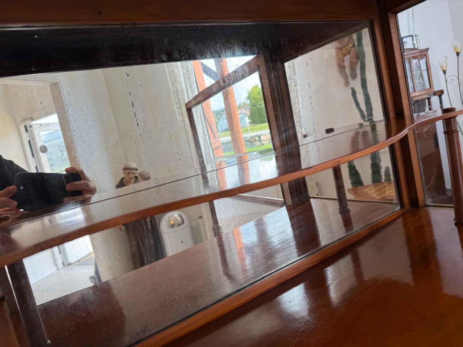 Restaurierte Stilvitrine Biedermeier Glasschrank Bücherschrank G2014