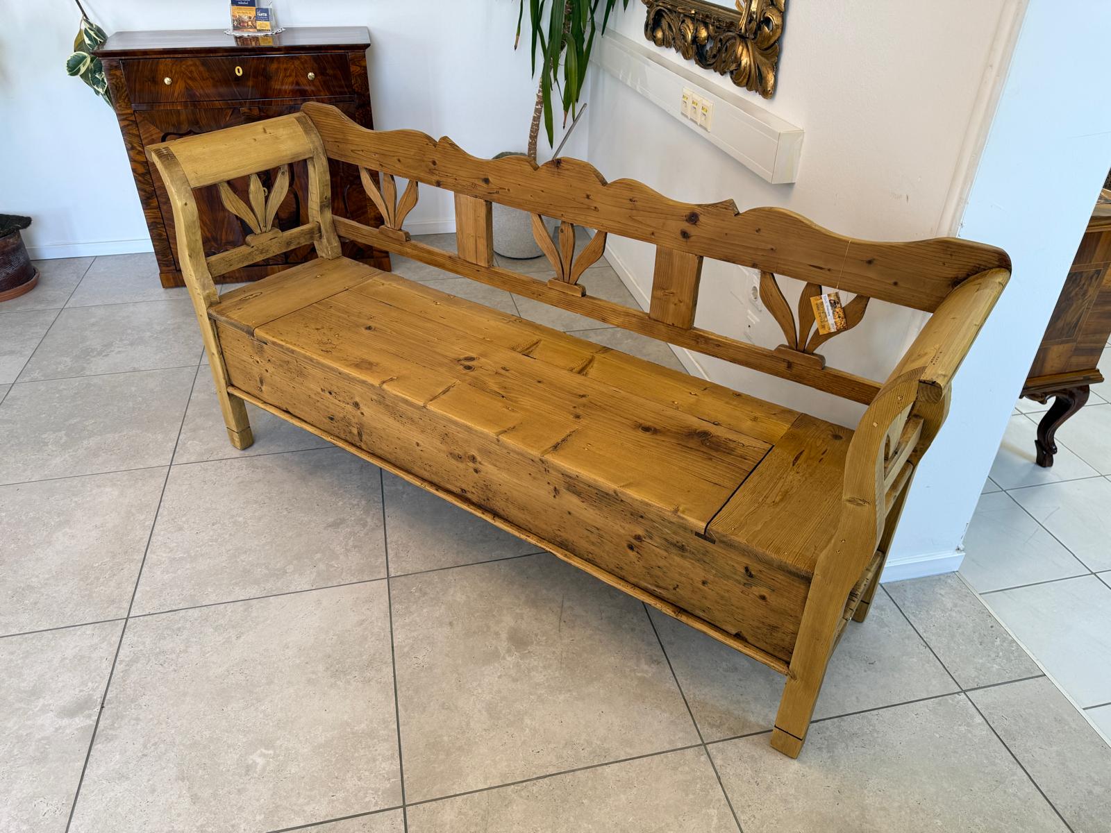 Provinzielle Biedermeier Truhenbank Landhausbank Antik D2413