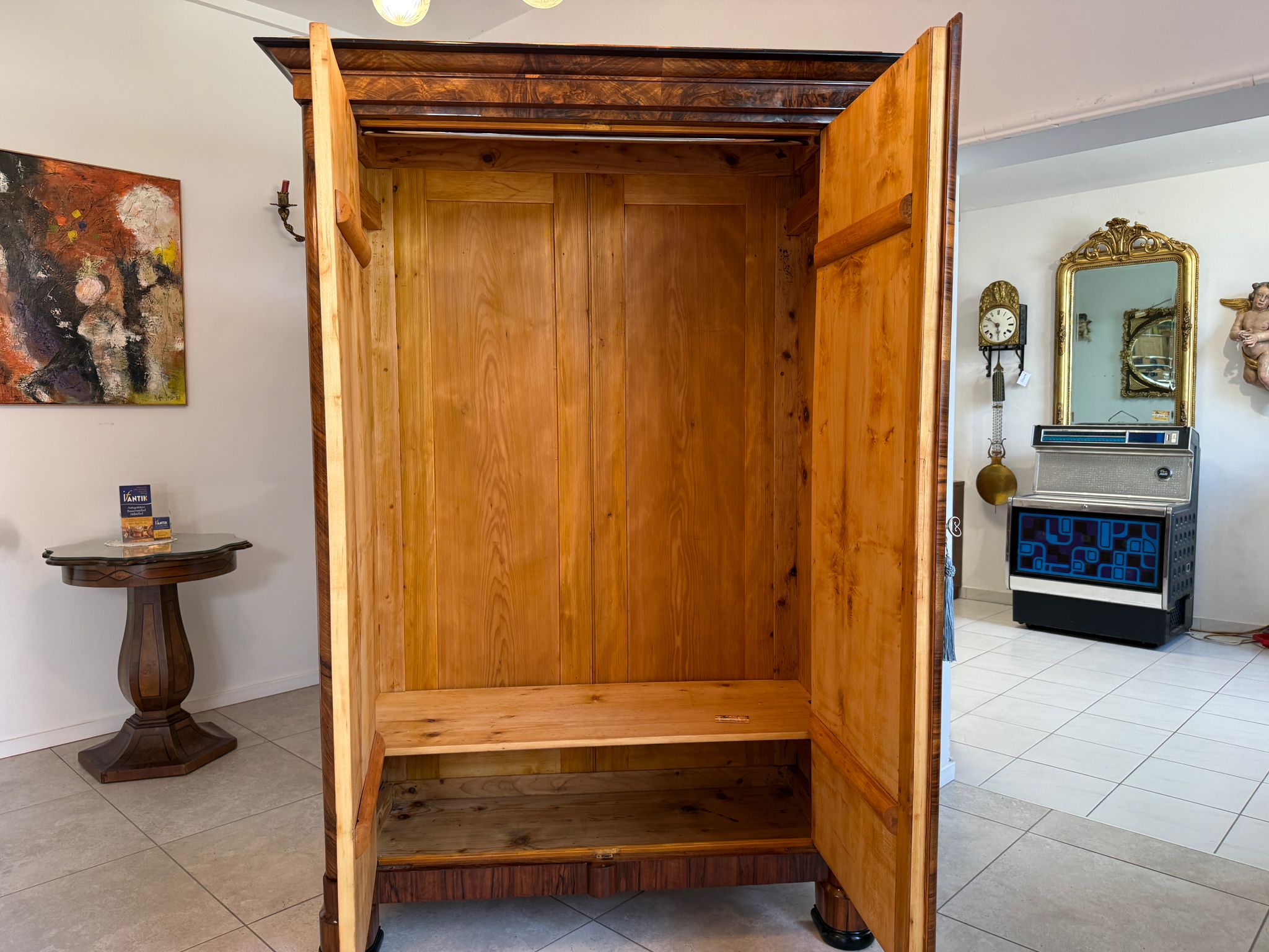 Biedermeier Schrank Kleiderkasten Hallenschrank Antiquität Traum Restauriert D2374