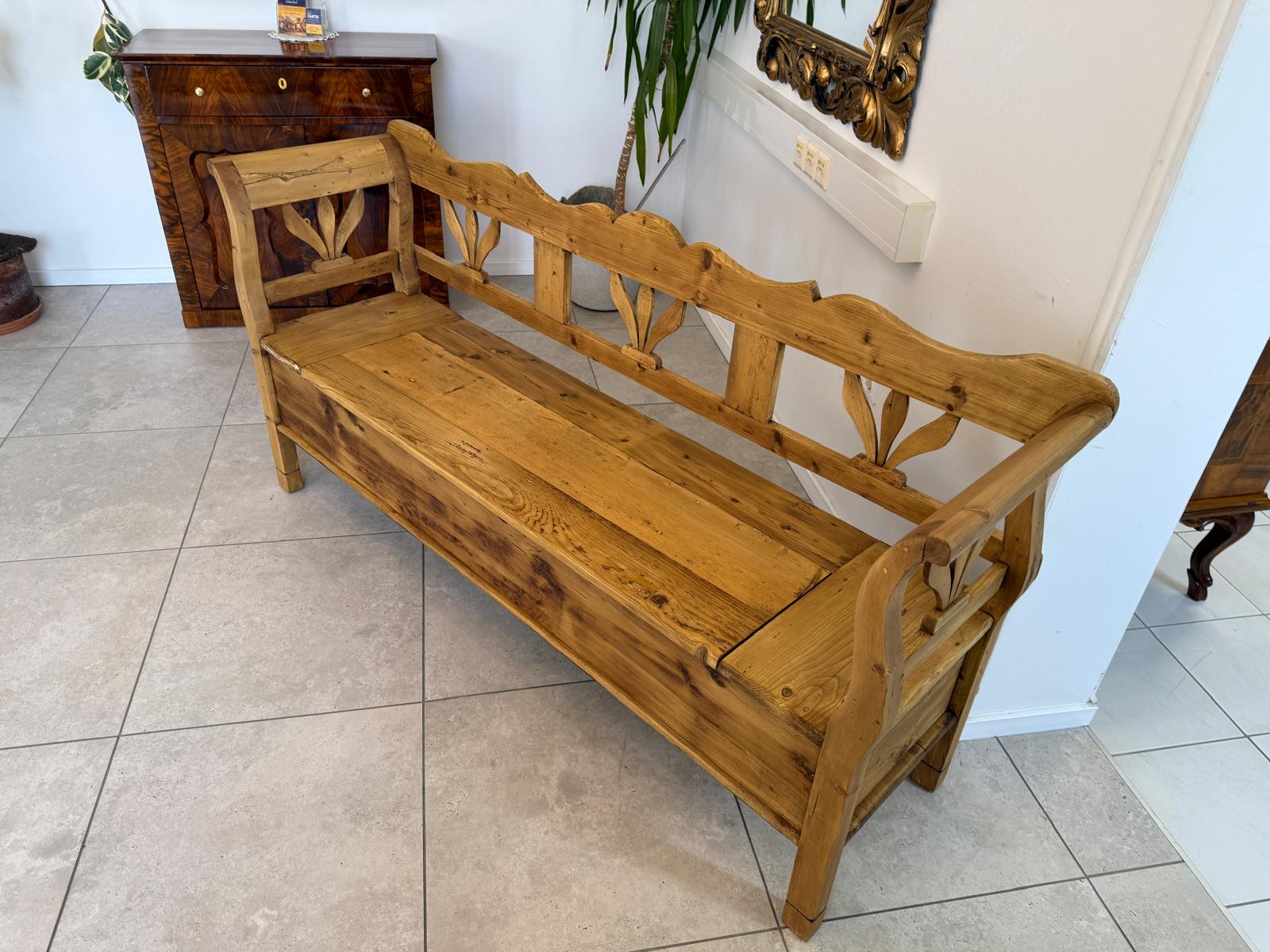 Provinzielle Biedermeier Truhenbank Landhausbank Antik D2416
