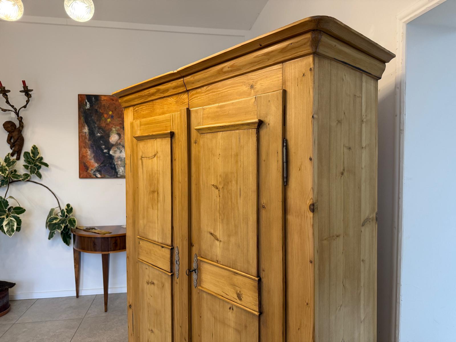 Originaler Bauernschrank Biedermeierschrank Hallenschrank Bauernkasten G2262