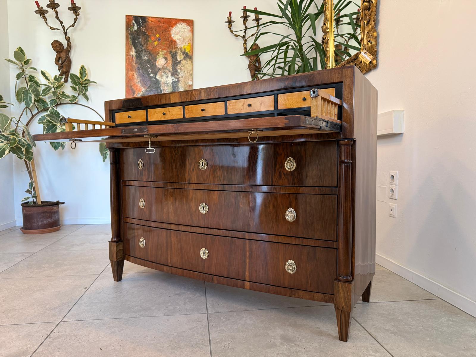 Restaurierte Biedermeier Schreibkommode Nussholz Antiquität G1967