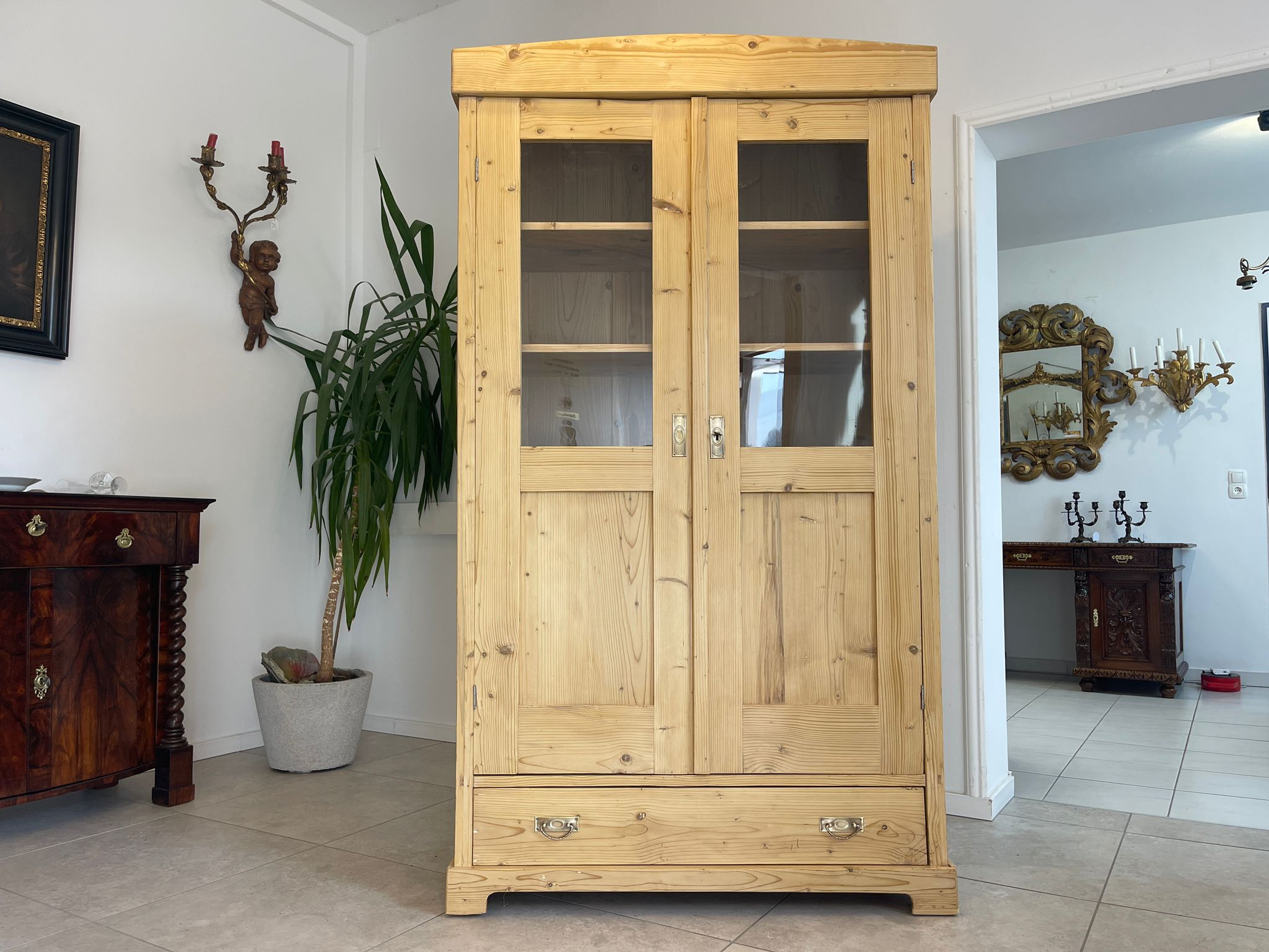 c0658caf-3600-461f-86f7-e9da211c0e0b-1 Bauernvitrine Vitrine Bauernvitrine Bücherschrank A4993