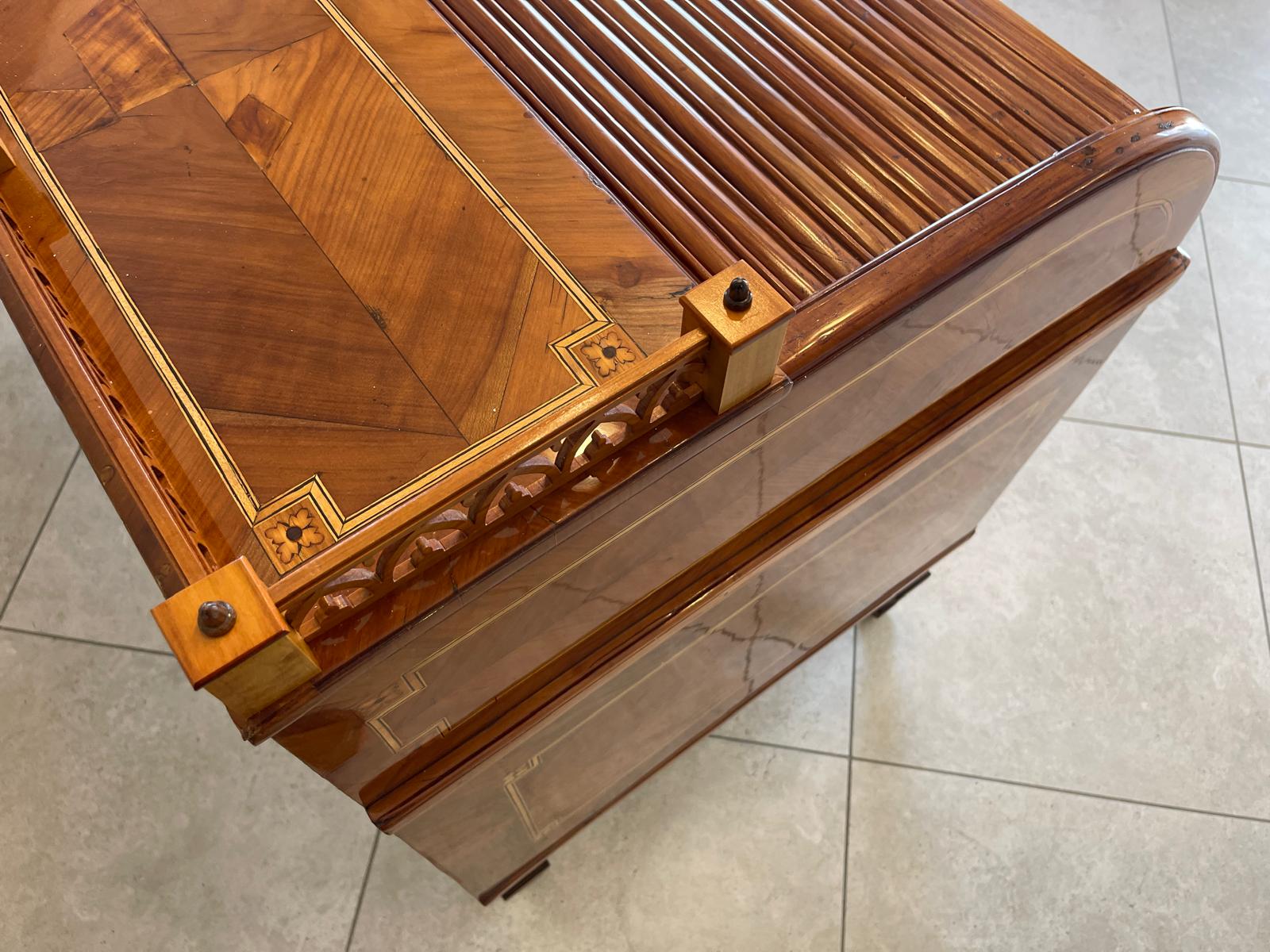 Sale restaurierter Josefinischer Rolladen Sekretär / Schreibtisch Klassizismus Antiquität G1130