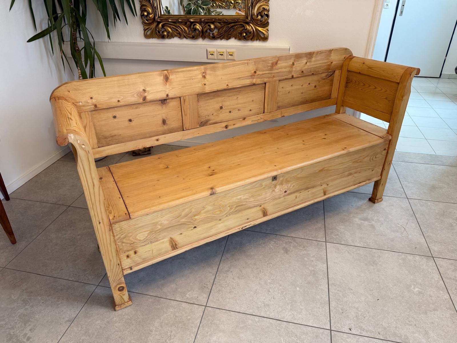 Sale Provinzielle Biedermeier Truhenbank Landhausbank G2296