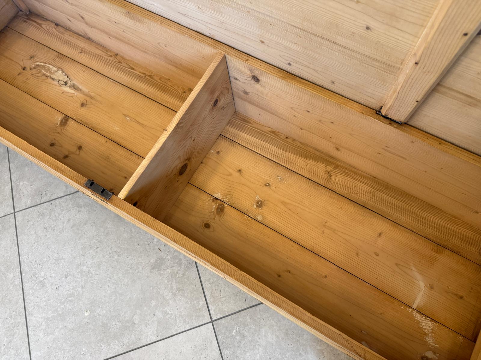 Sale Provinzielle Biedermeier Truhenbank Landhausbank G2296