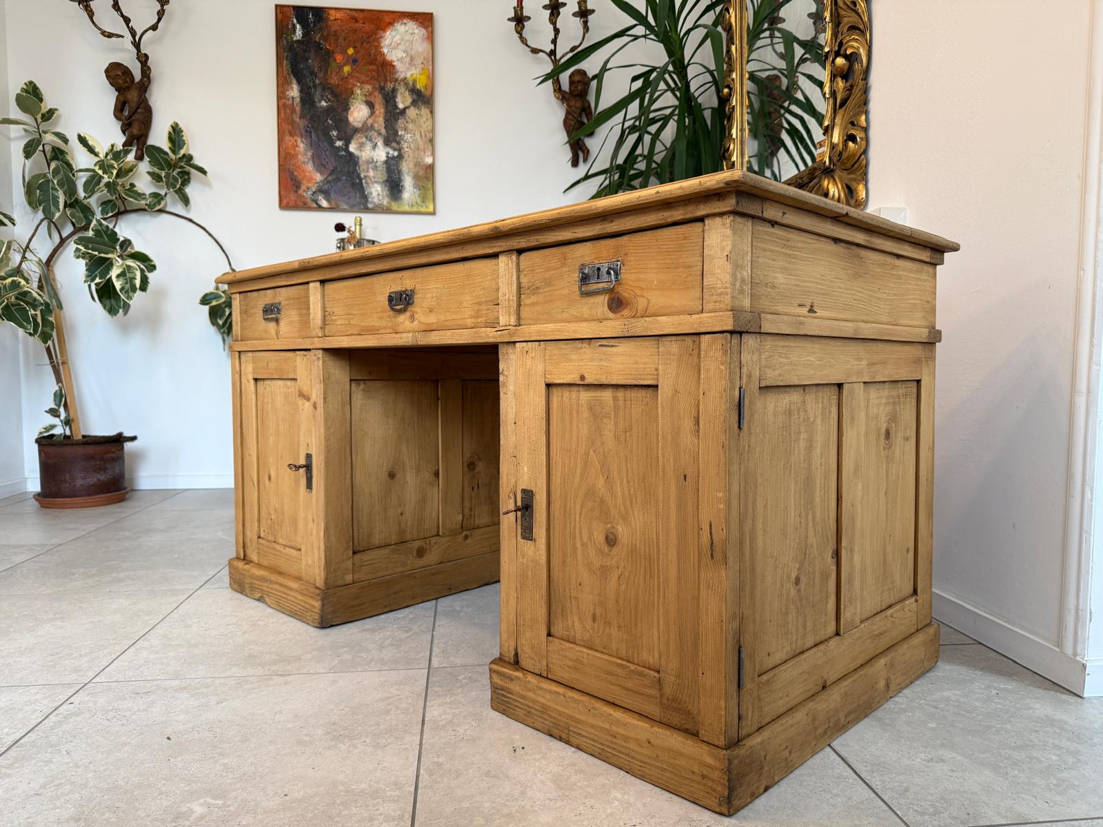 Bäuerlicher Naturholz Jugendstil Schreibtisch - Massivholz Bauernmöbel G2136