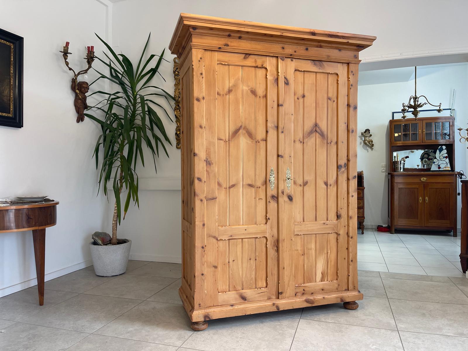 Zirbenholz Schrank Kasten Bauerschrank Kleiderkasten G1159