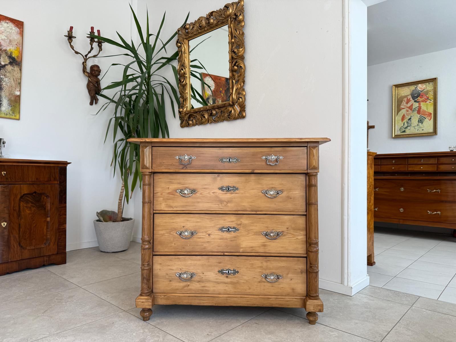 Restaurierte Gründerzeit Kommode 4 Laden Fichtenholz Bauernmöbel G1843