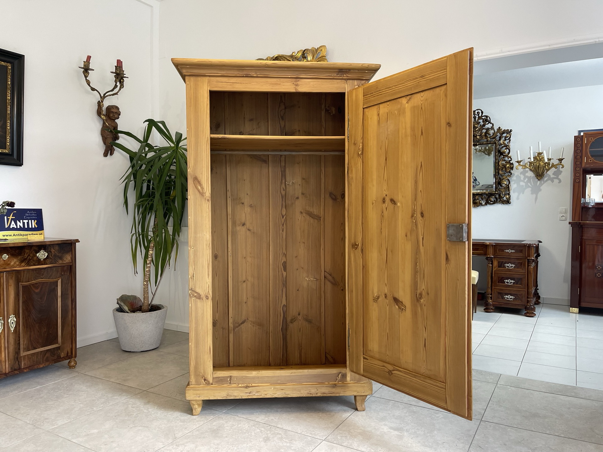bauernm-bel-antik_128 Biedermeier Bauernschrank Naturholzschrank B1444