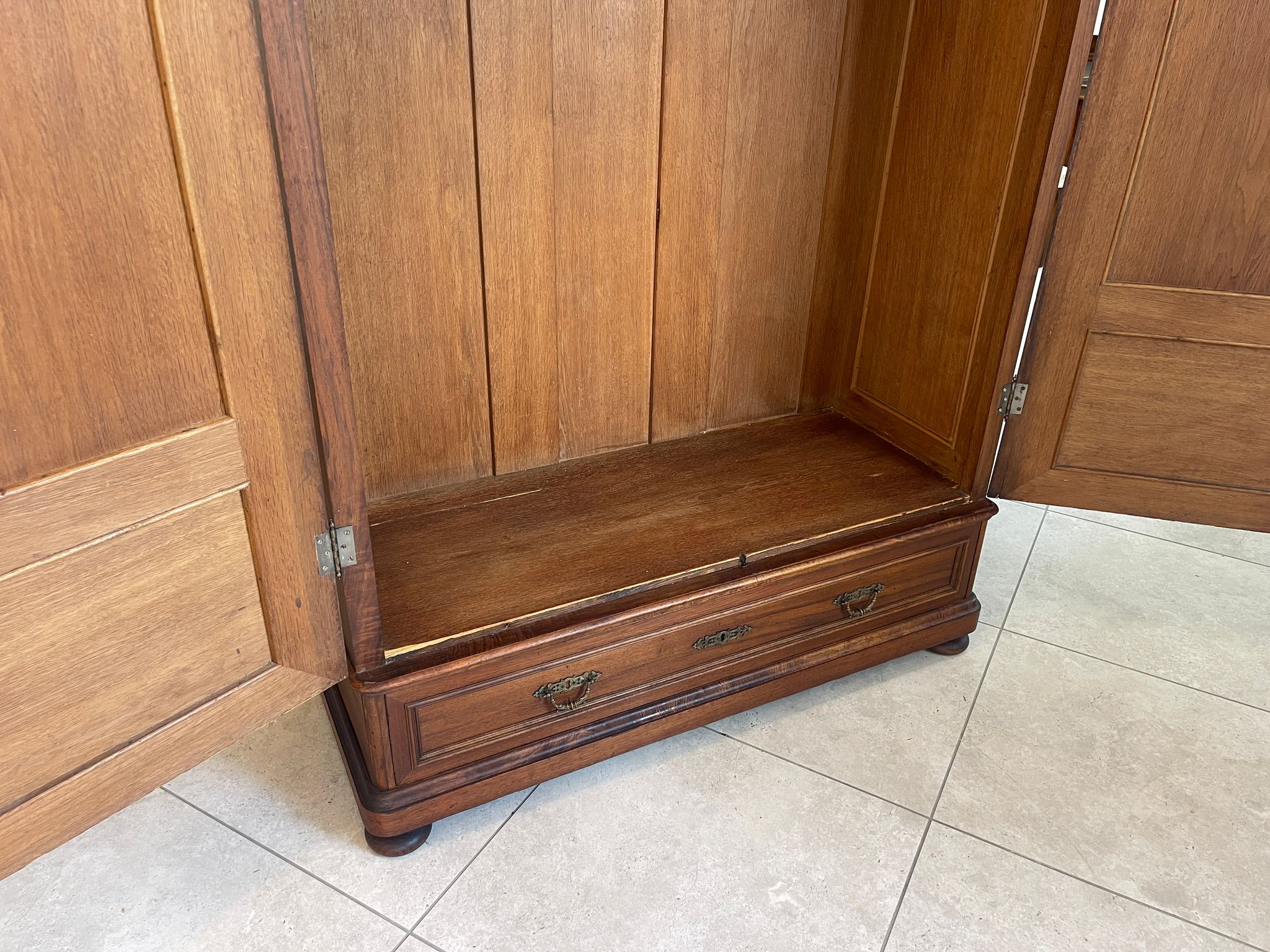 Prächtige Historismus Schrank Kleiderkasten Kasten G1518